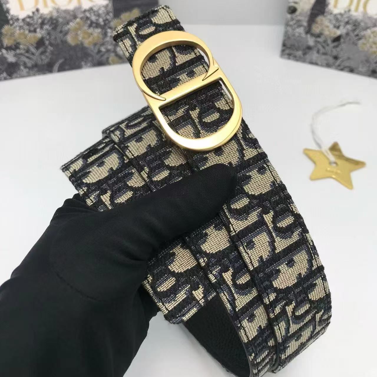 Dior Calfskin Leather Belts（B0447UWEOM928）