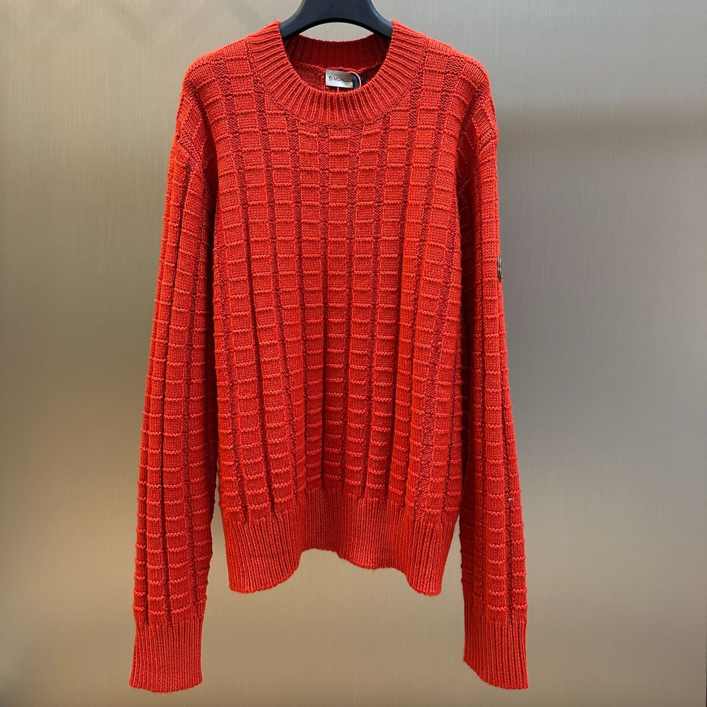 MONCLER Red Men's Wool and Cashmere Sweater（K20919C00026M428145H）