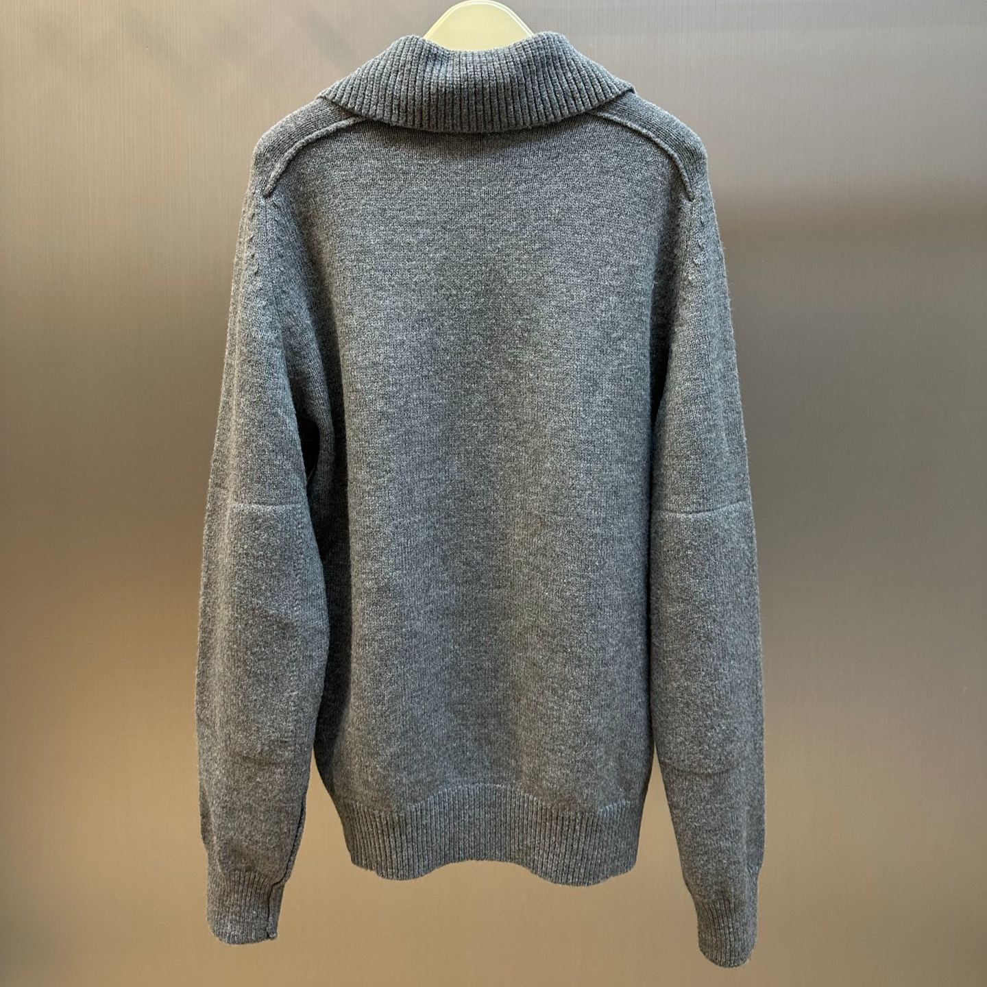 Burberry cashmere cardigan（81183191）