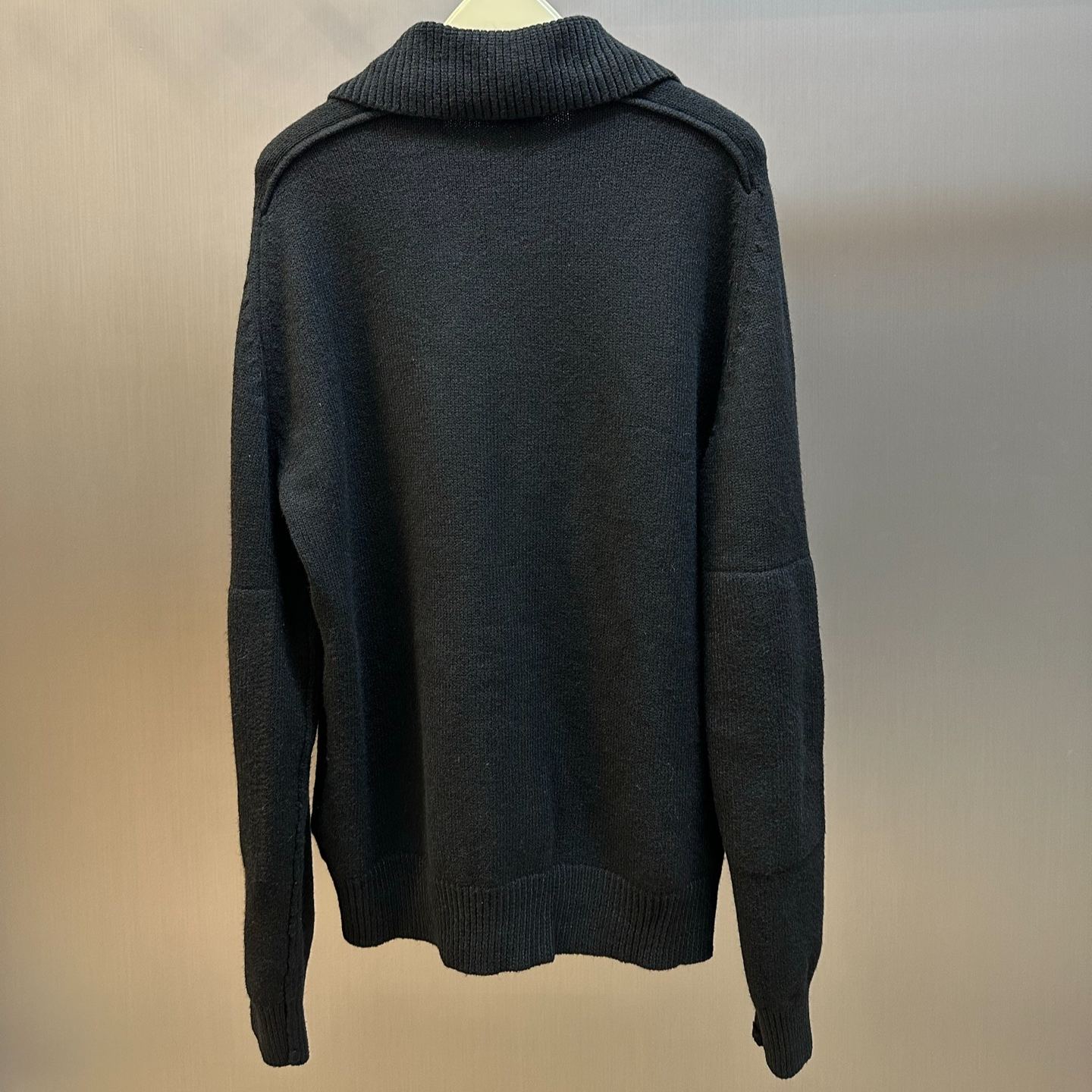 Burberry cashmere cardigan（81183191）