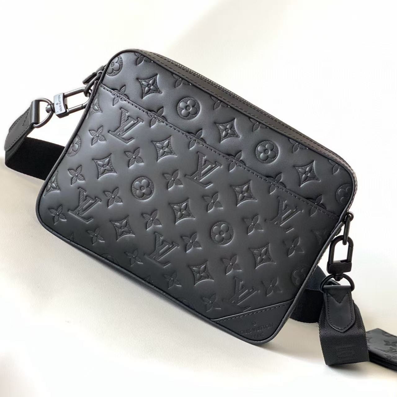 Louis Vuitton Men's Duo Shoulder Crossbody Bag（M69827）