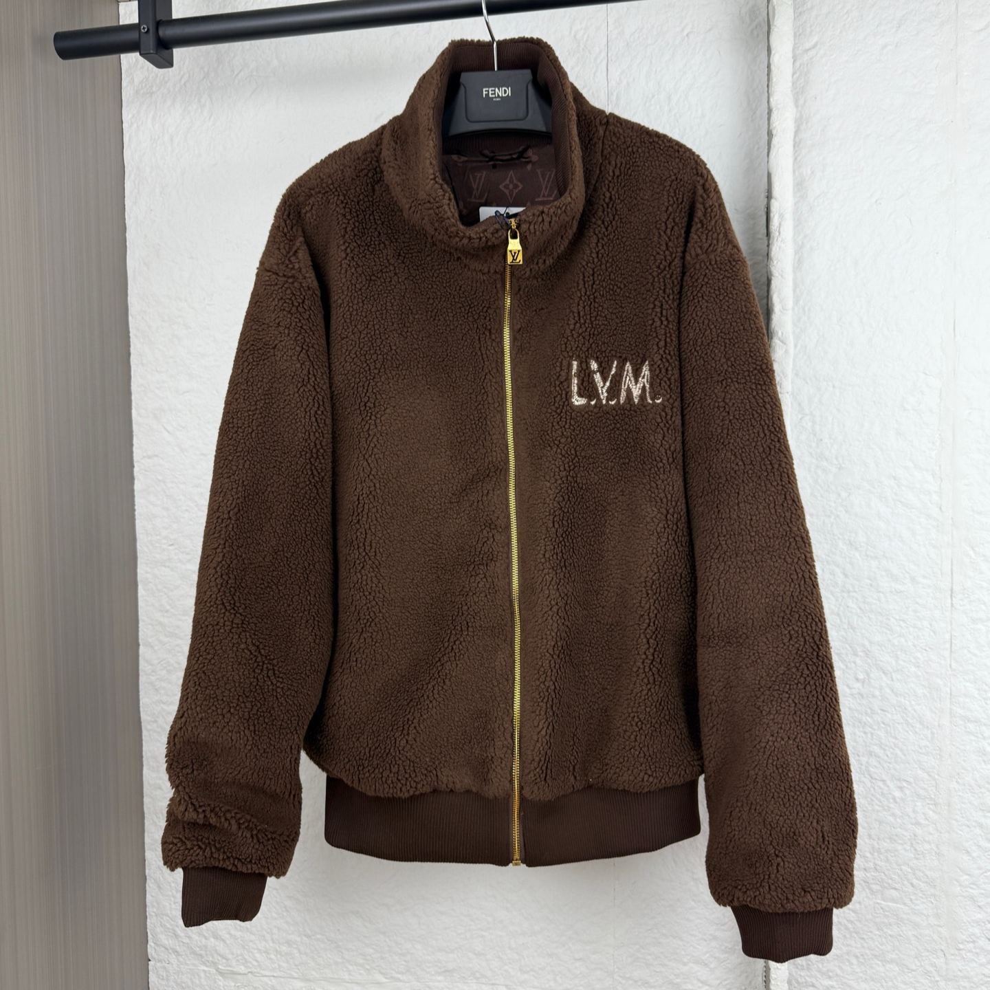Louis Vuitton zip-up suede belted jacket（1AJTU1）