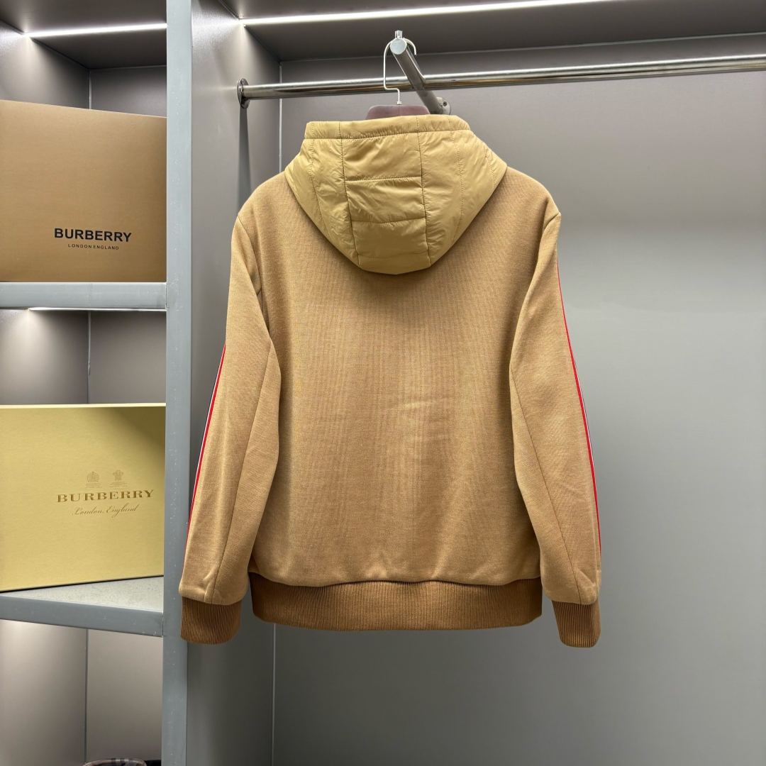 MONCLER Lightweight Down Knit Jacket with Hooded Icon Patch（J20919B00022M1131999）