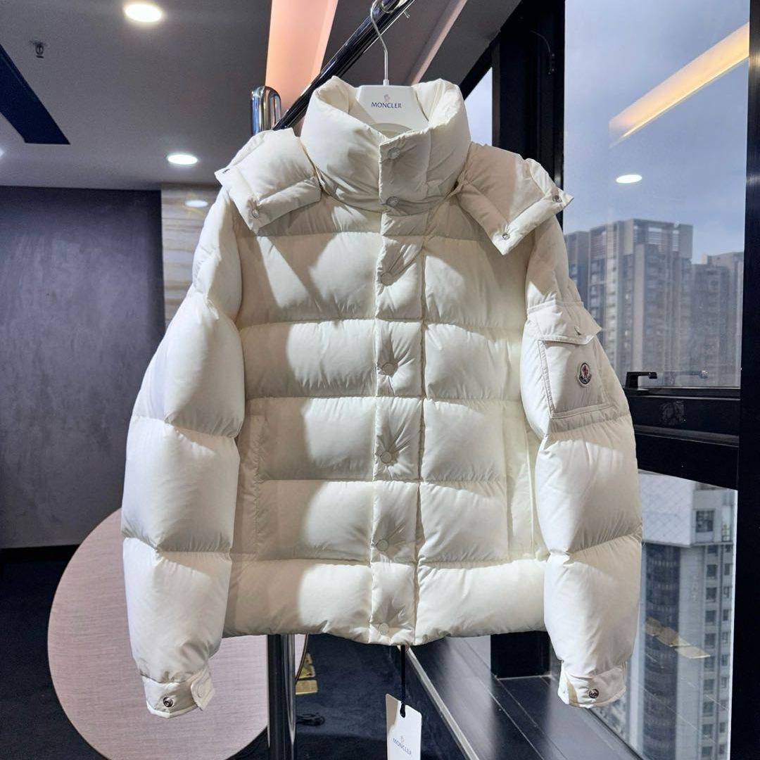 Moncler Short Down Jacket 'maya 70'（1A0016954A81230）