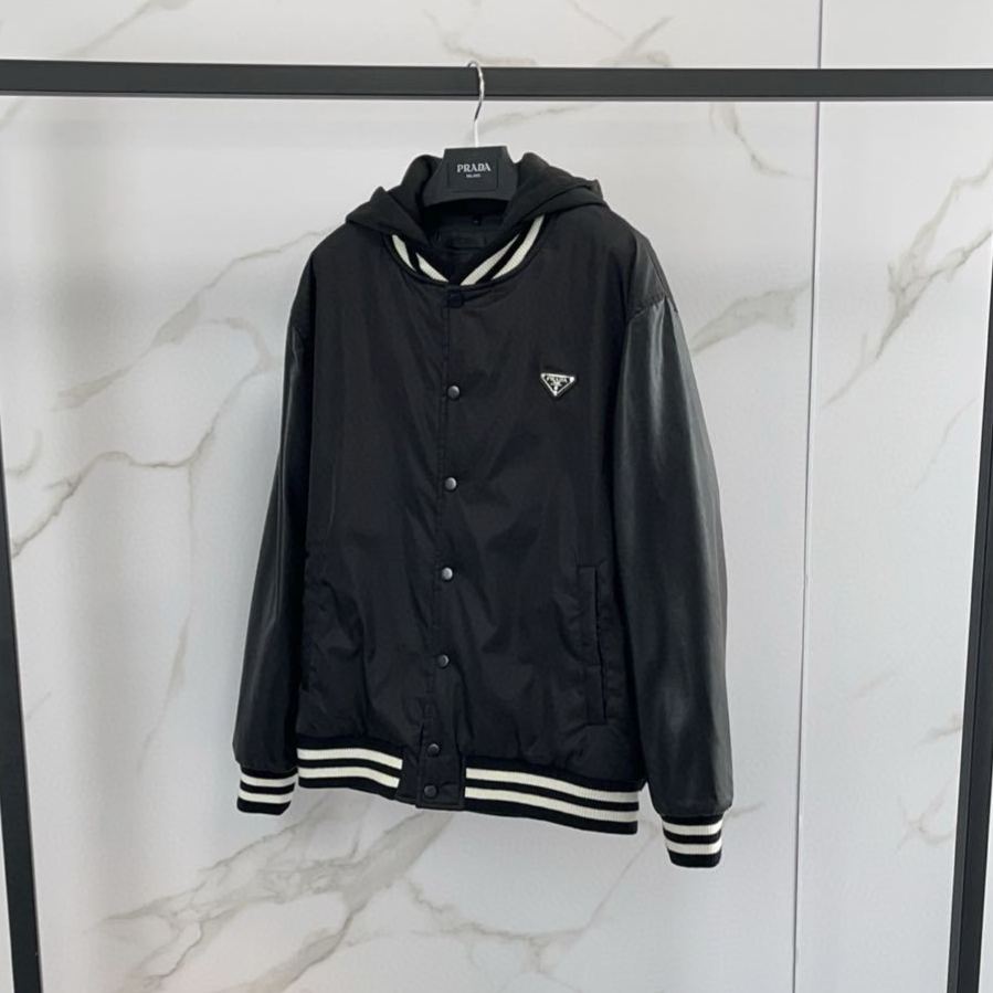 PRADA Oversized Re-Nylon bomber jacket（SGC578_1WQ8_F0002_S_OOO）
