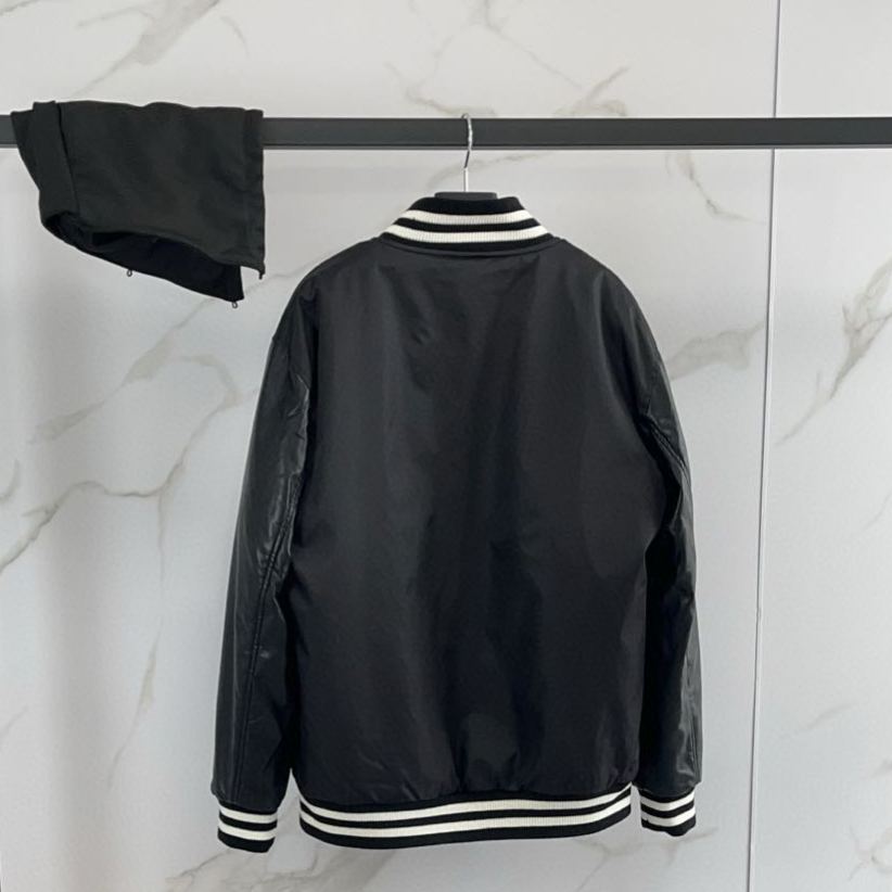 PRADA Oversized Re-Nylon bomber jacket（SGC578_1WQ8_F0002_S_OOO）