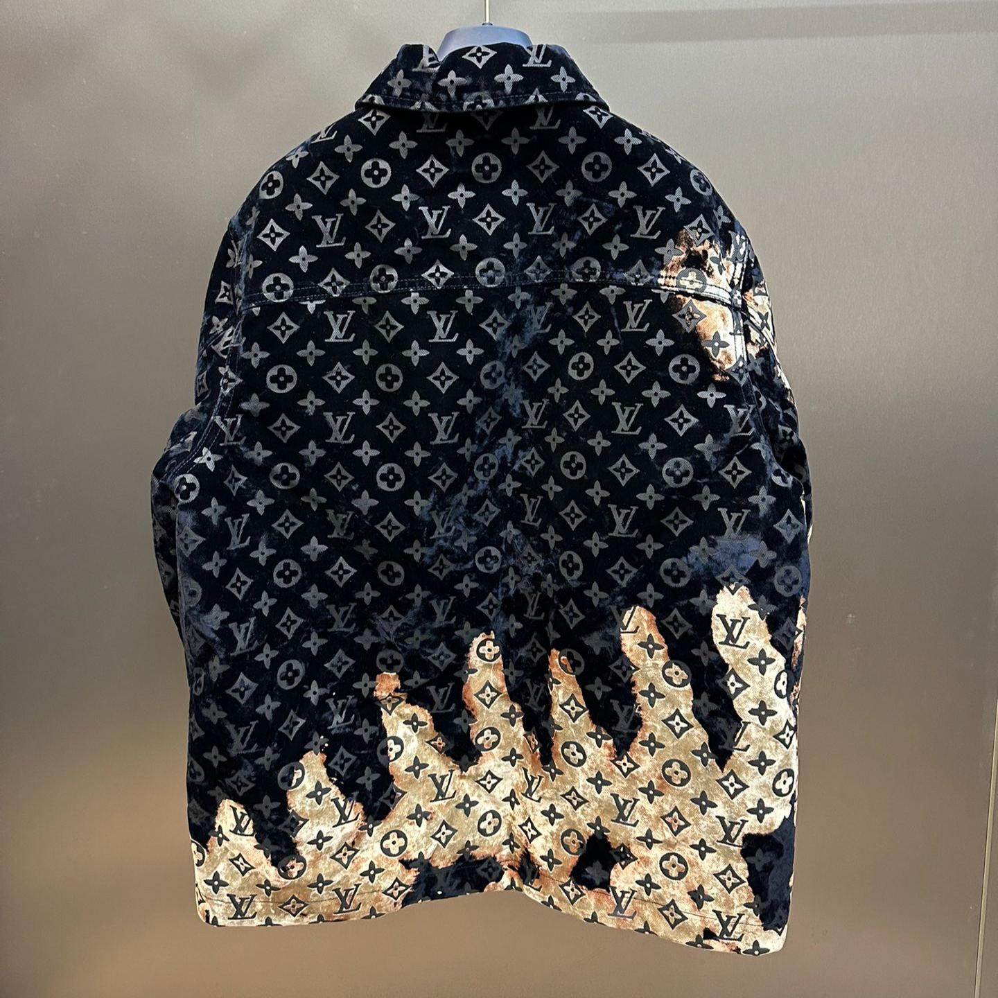 LOUIS VUITTON Monogram Denim Jacket（1AF761）