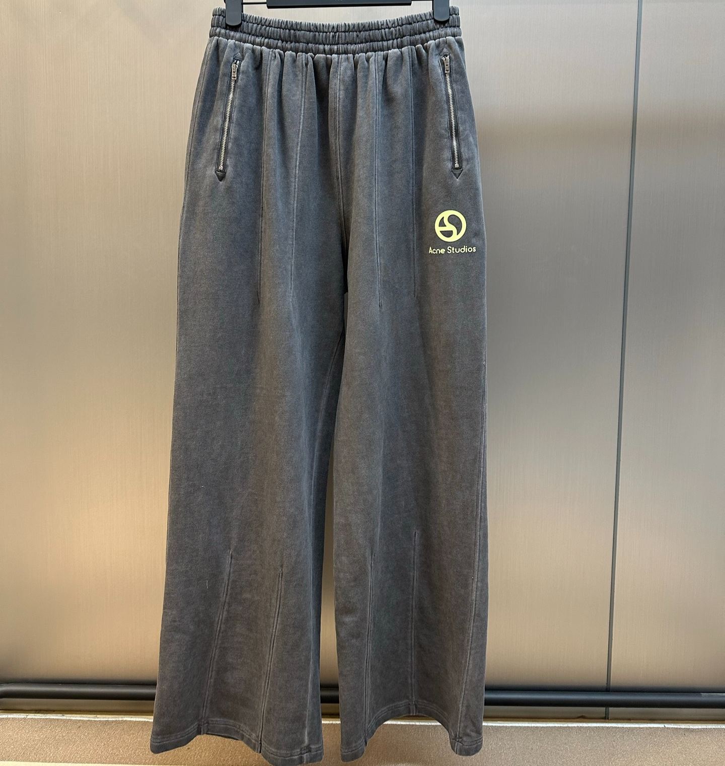 ACNE STUDIOS Men Straight Pants (CK0130-BM0）