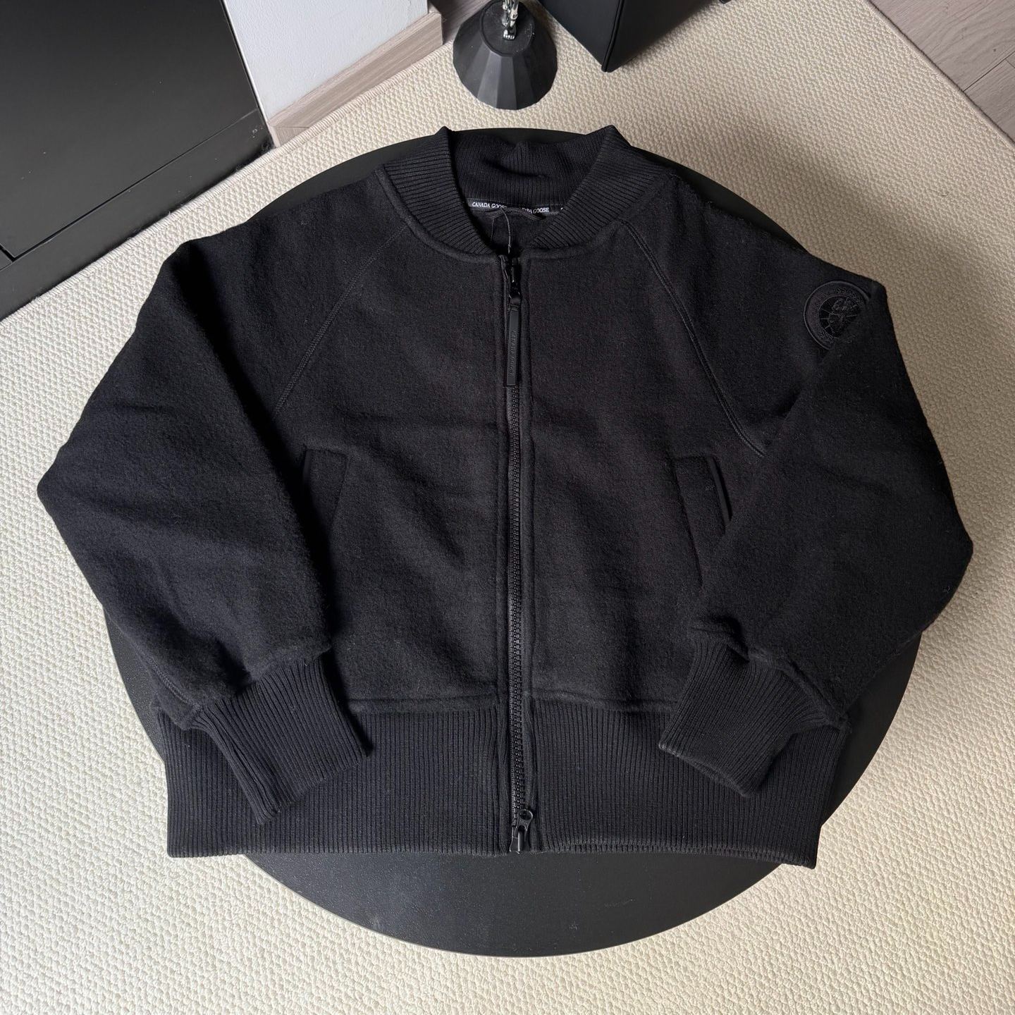 Canada Goose Black Wool Blend Sierra Fleece Bomber Jacket（7224WB-9061）