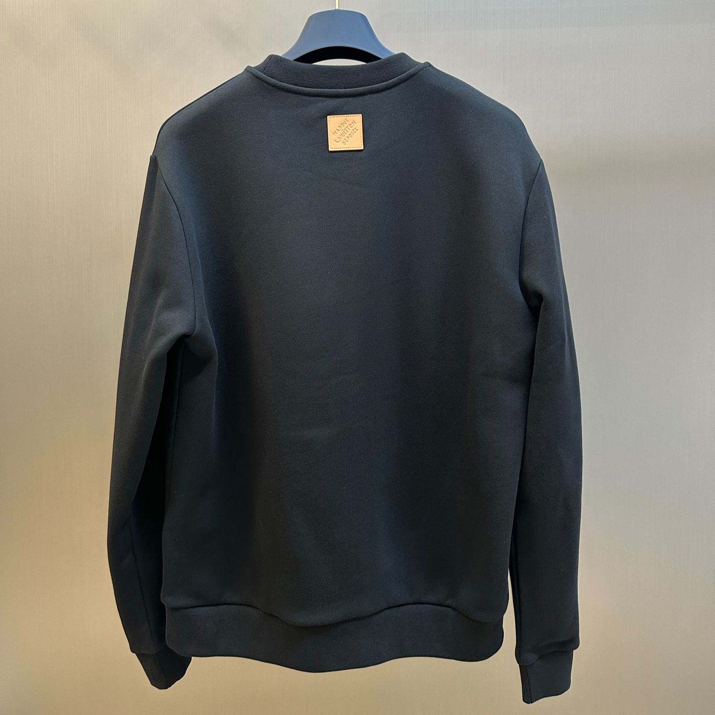 Louis Vuitton Embroidered Long-Sleeved Sweatshirt（1AJCCT）