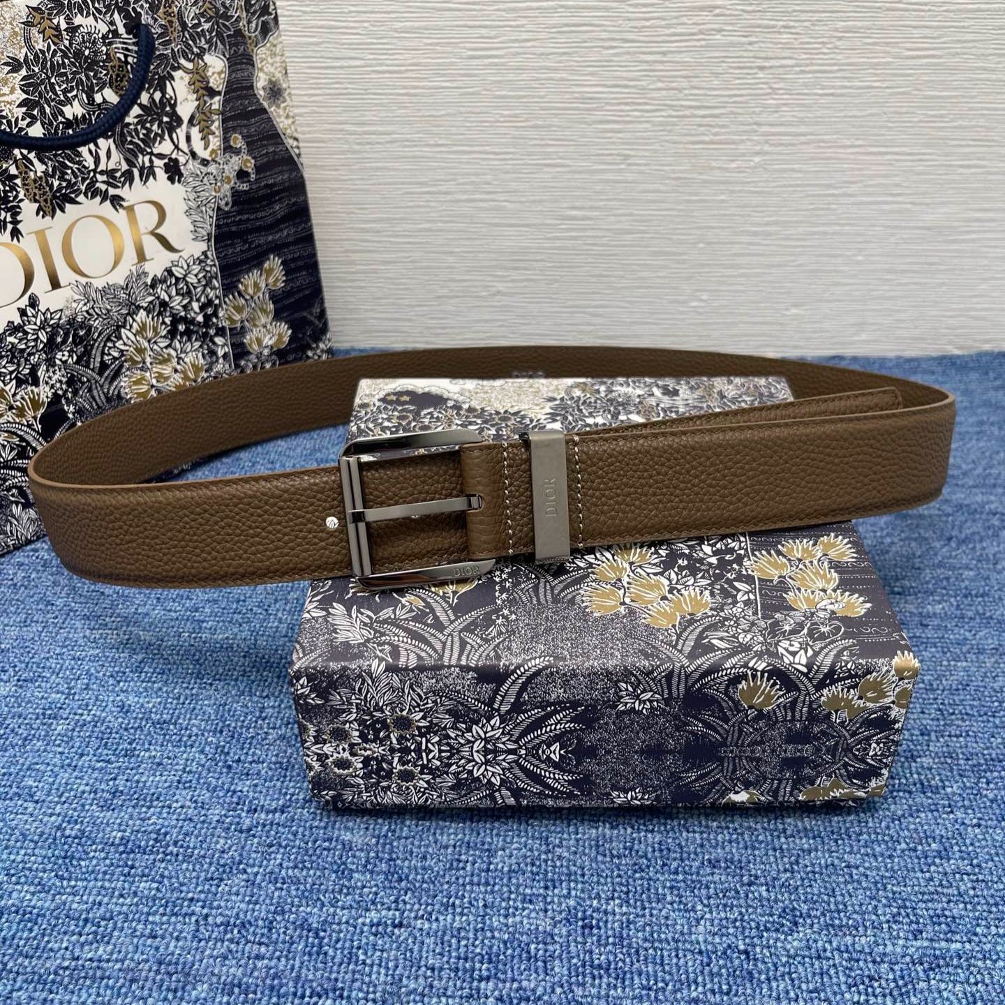 Dior belt, 35mm brown grained calfskin leather（4333RUTAM_H00M）