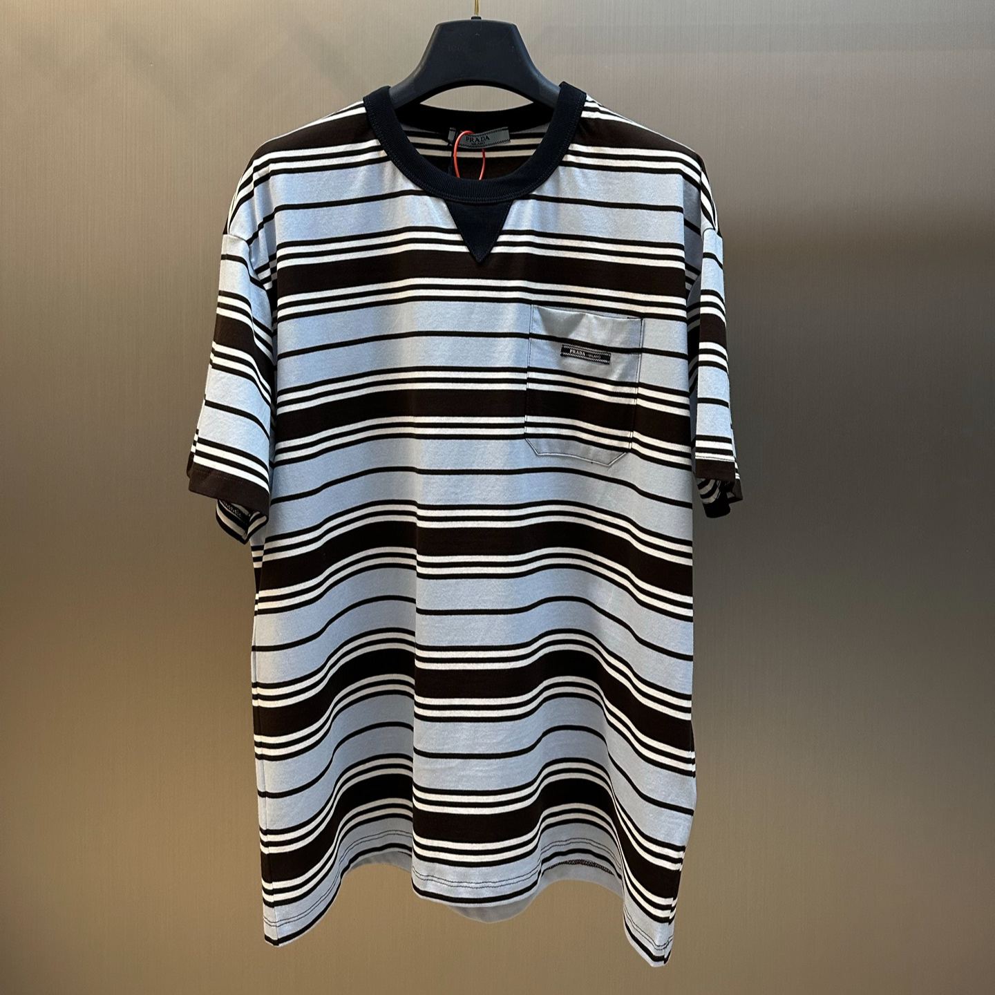 Prada Oversize embroidered cotton t-shirt (39610-16XT-F04SW-S-OOO）