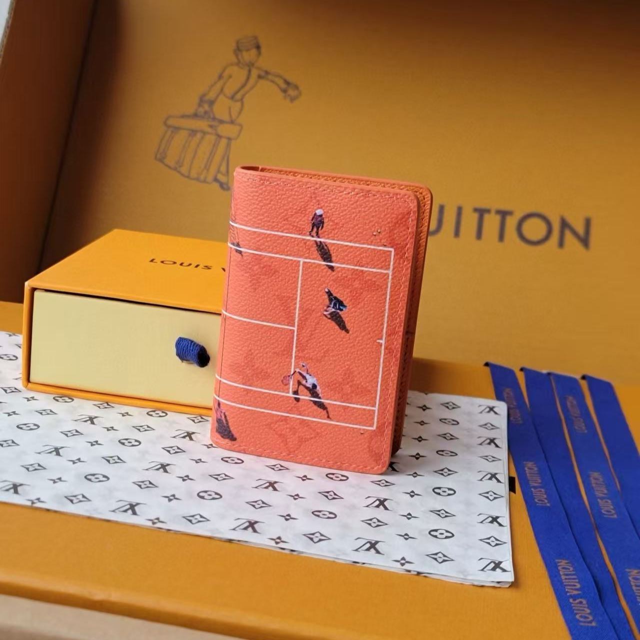  Louis Vuitton Poche Card Case Organizer(M14881）