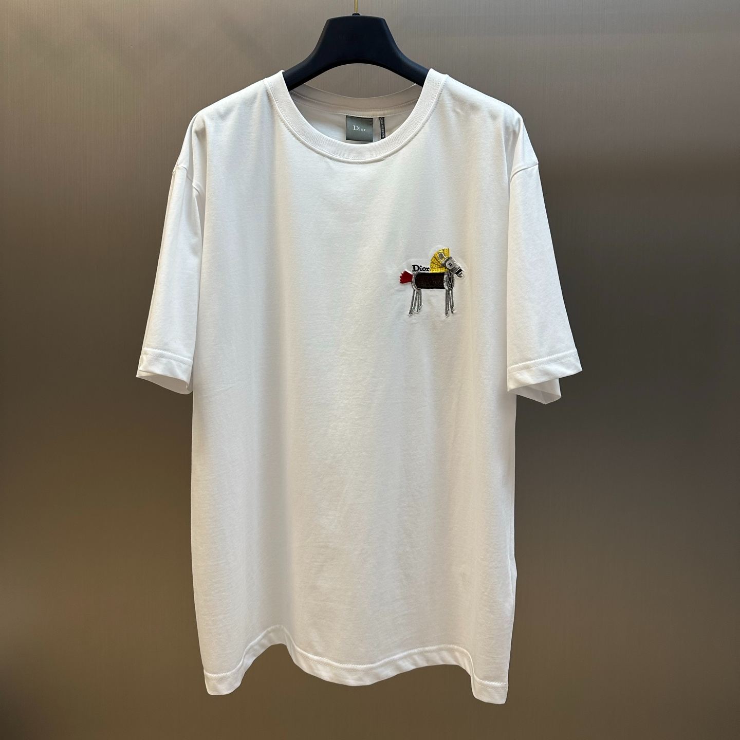 Dior T-Shirt with Horse Embroidery, Relaxed Fit（683J624A0677-C089）