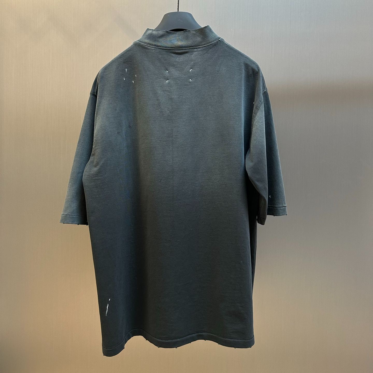 Maison Margiela Men's Graffiti Logo T-Shirt "Black" (S50GC0714S24567-861）