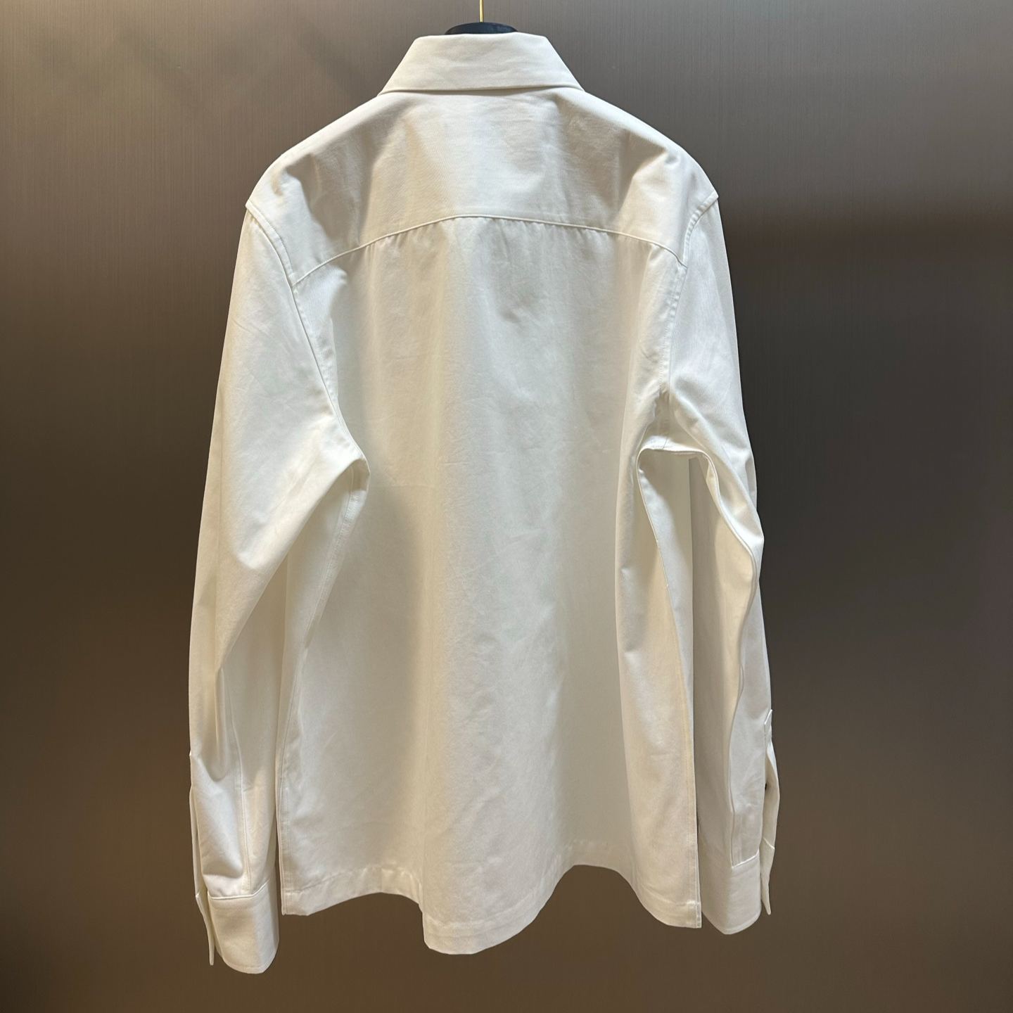 Louis Vuitton embossed pocket long-sleeved shirt（1AJCAI）