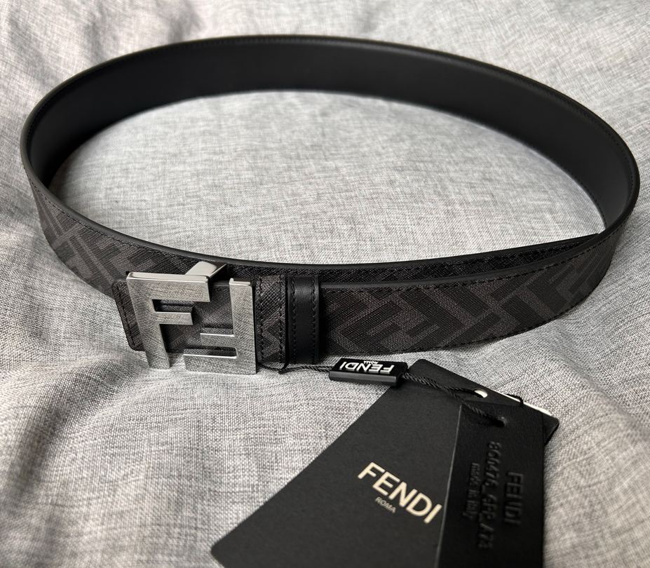 FENDI Men's Reversible Belt with FF Logo（7C0531ATF9）
