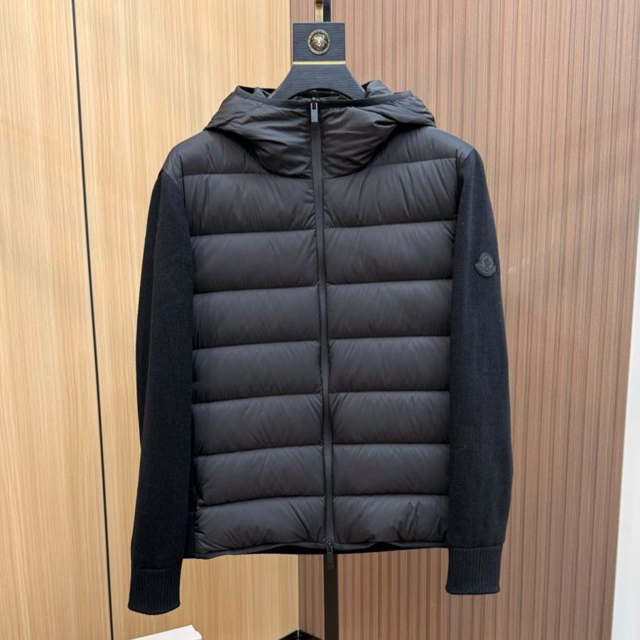 MONCLER Cotton zip-up down cardigan（J20919B00010M1122999）