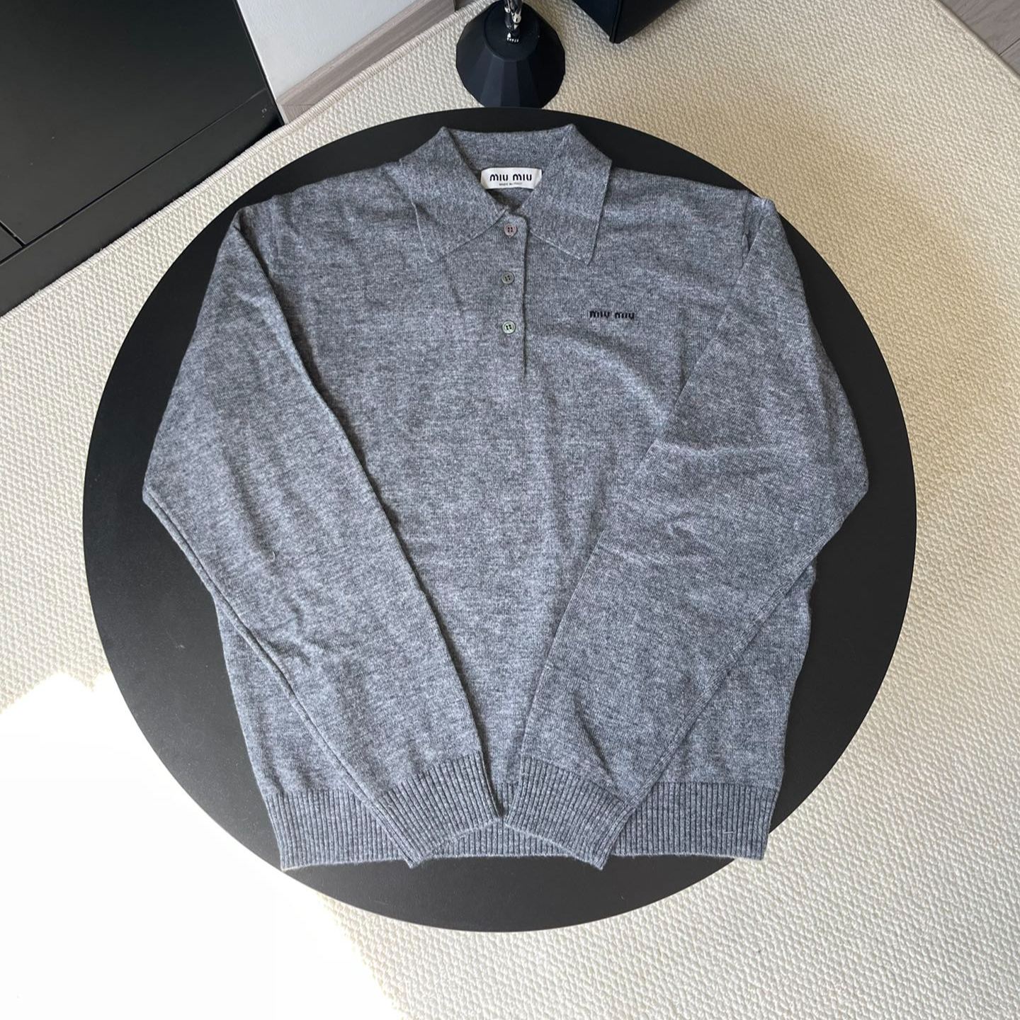 Miu Miu Women's casual sweater（MMLA40-13S1-F0031-S-OOO）
