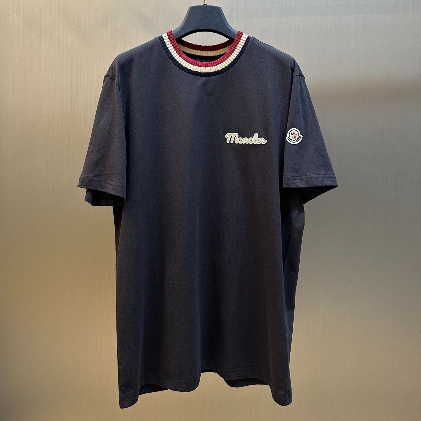 MONCLER Embroidered Logo Cotton T-shirt（K20918C0002289AJS468）