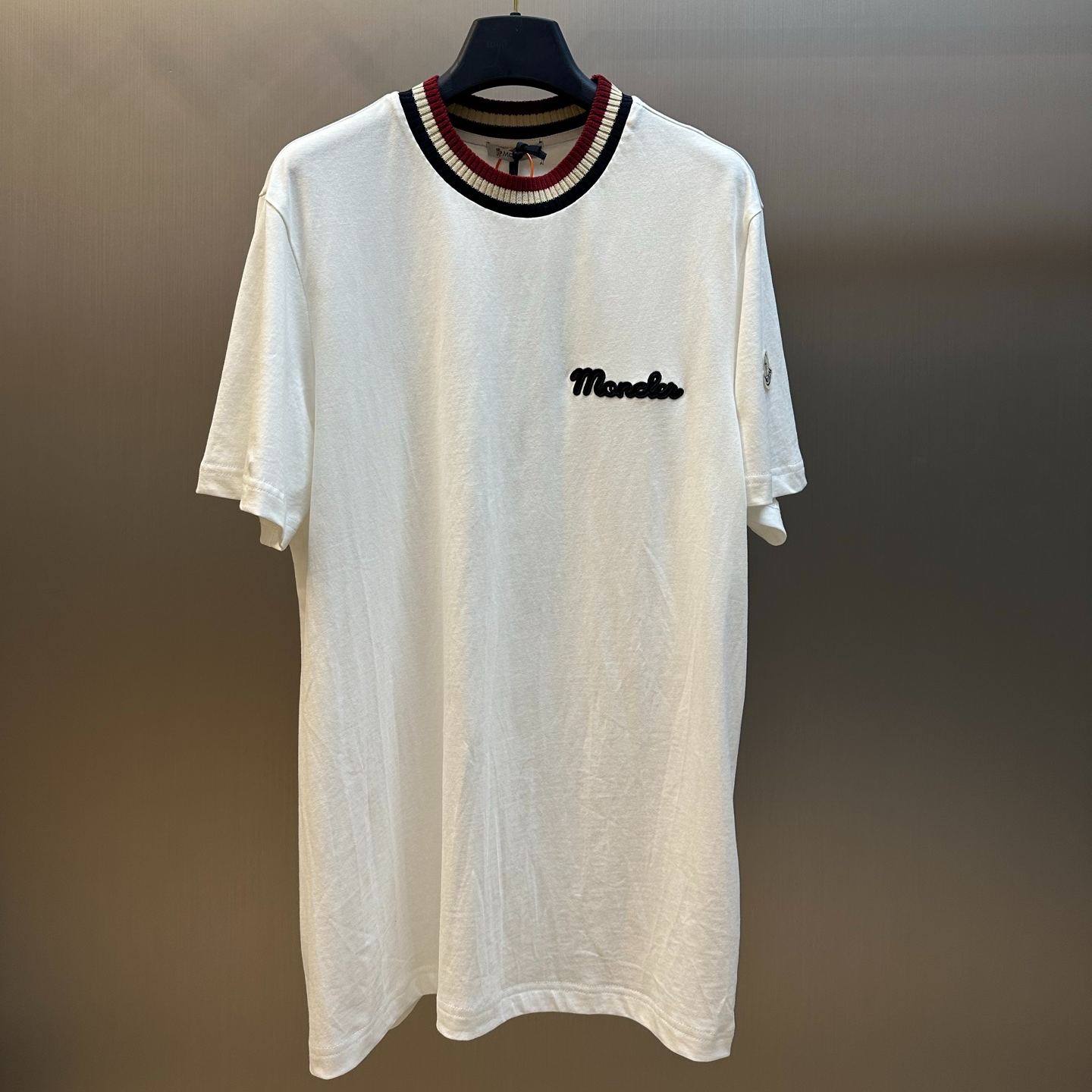 MONCLER Embroidered Logo Cotton T-shirt（K20918C0002289AJS468）