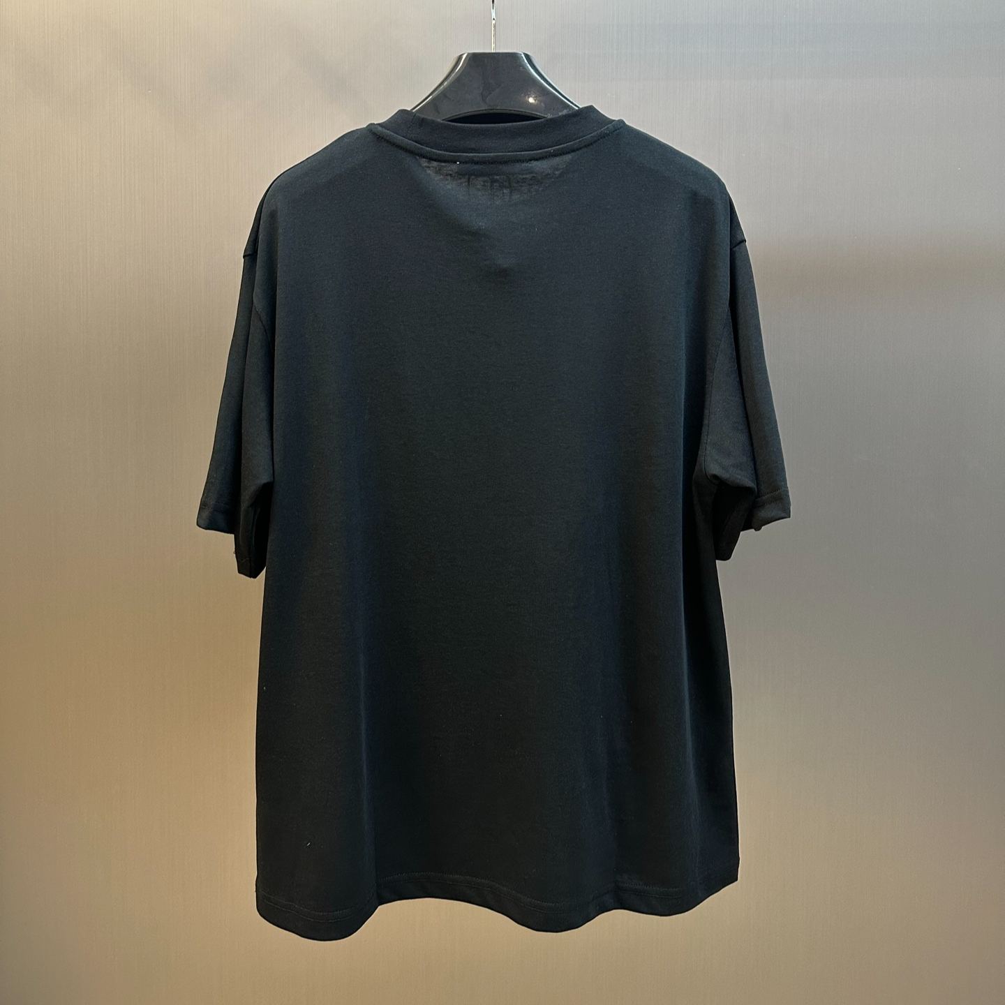 Acne Studios Relaxed Fit Logo T-Shirt in Faded Black (CL0450-BM0）