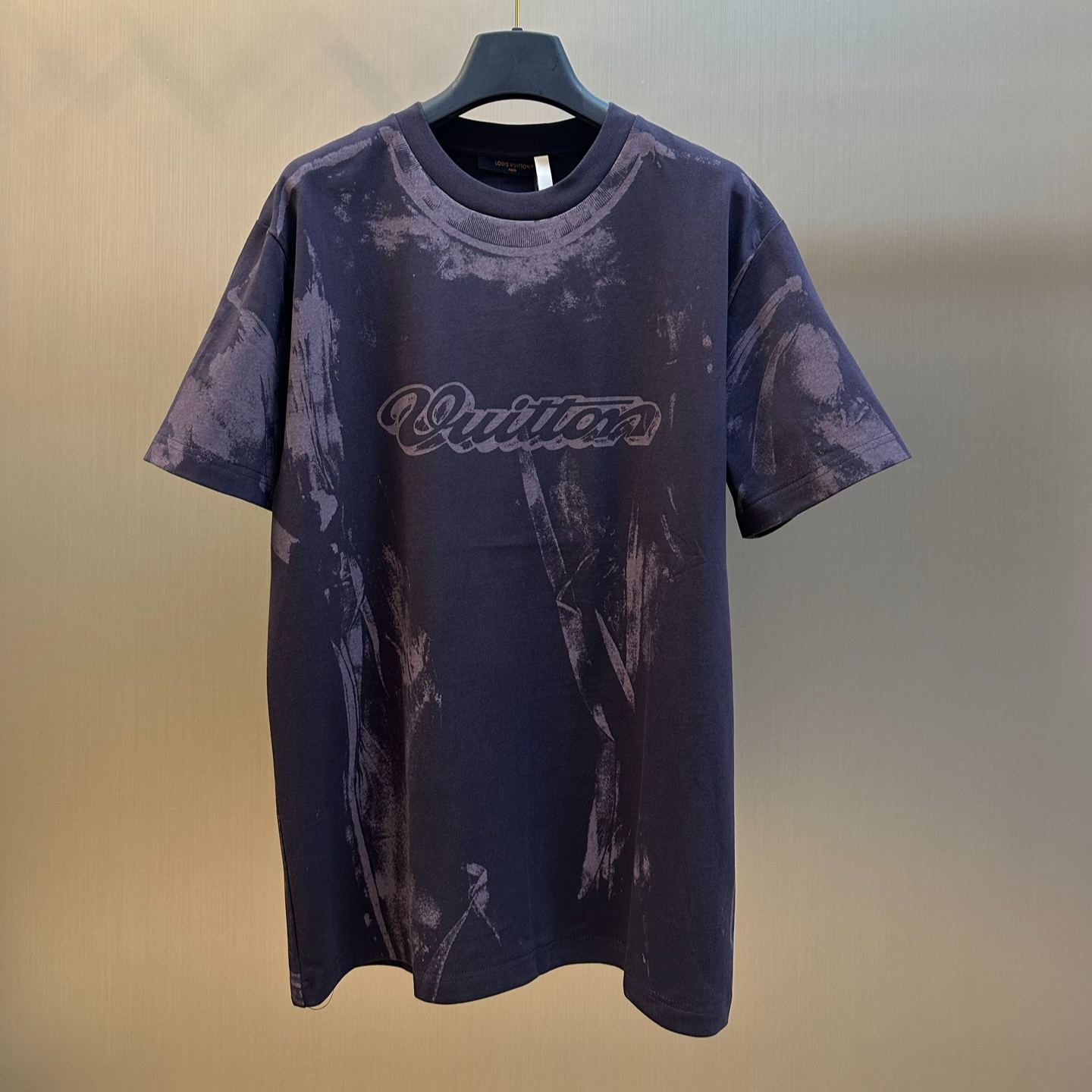 Louis Vuitton LV Overprinted Vuitton T-Shirt（1AJUDL）