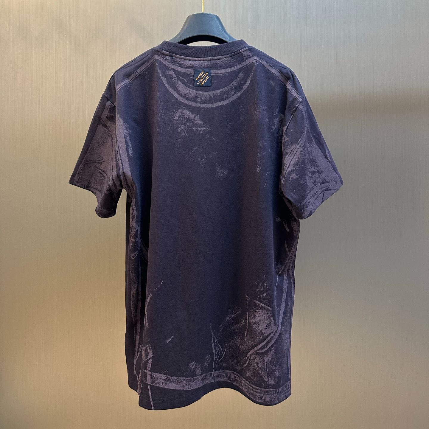 Louis Vuitton LV Overprinted Vuitton T-Shirt（1AJUDL）