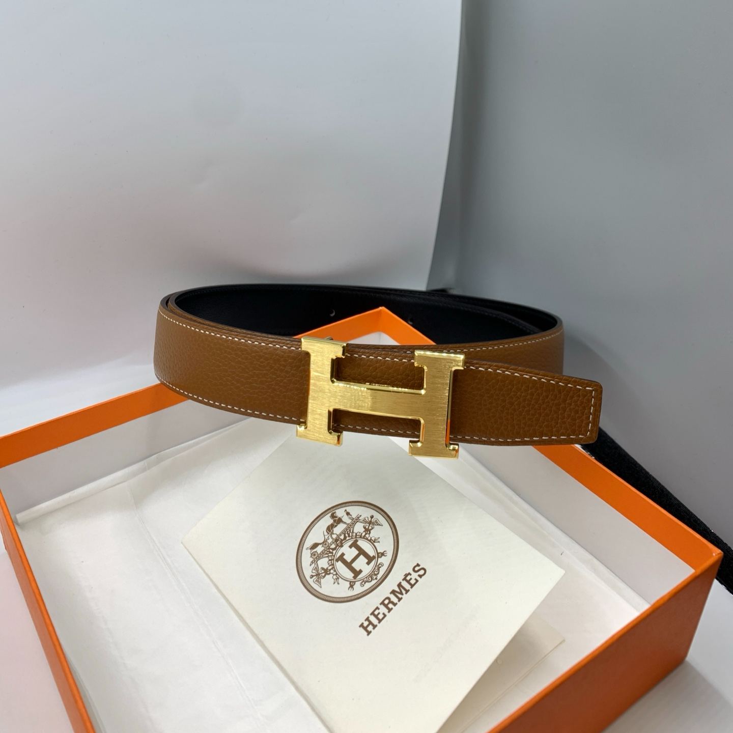 Hermès H buckle and double-sided leather strap 32 mm（H064544CC06-H073967CAAA）