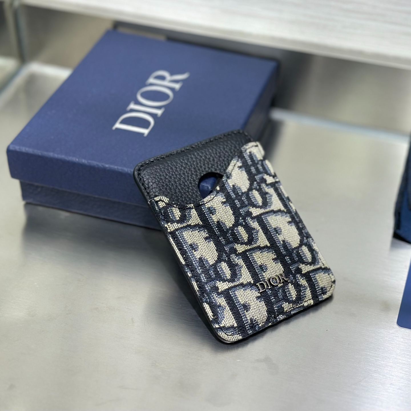 DIOR Saddle Magnetic Card Holder（2ADCH168YKS-H05E）
