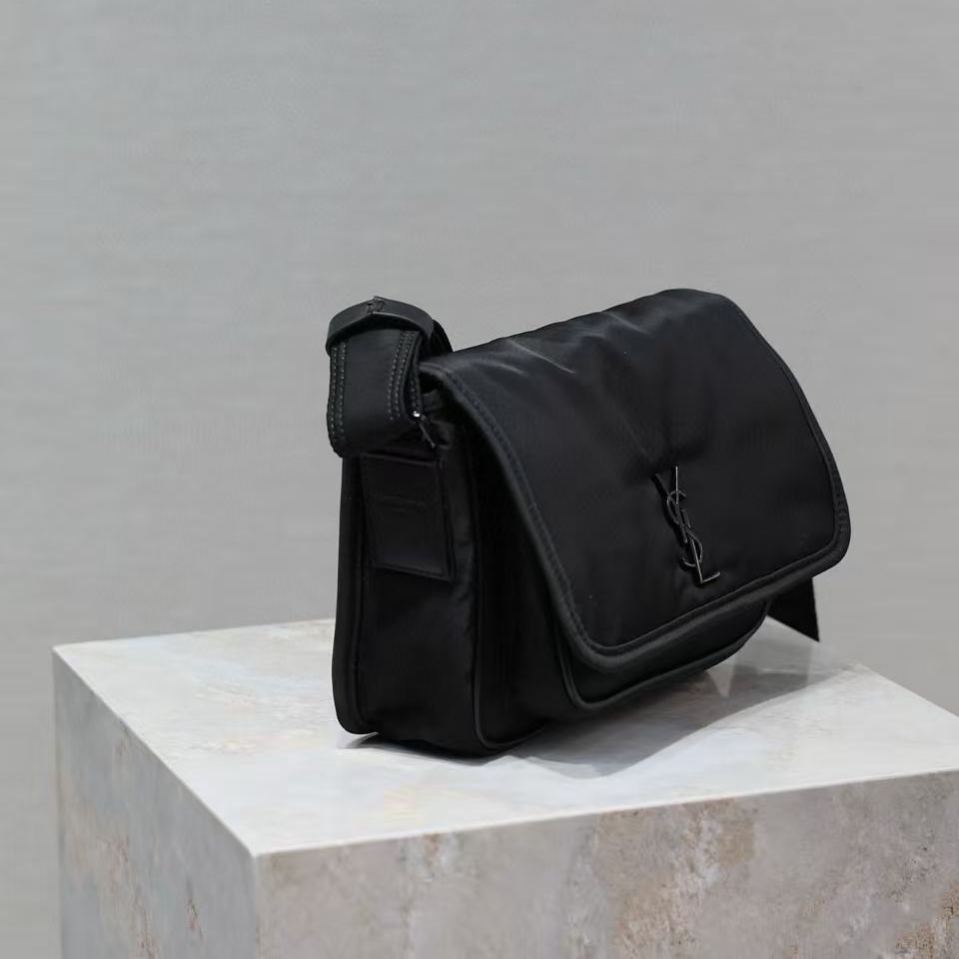 Saint Laurent YSL BV NIKI MESSANGE（757146-FACKH-1000）