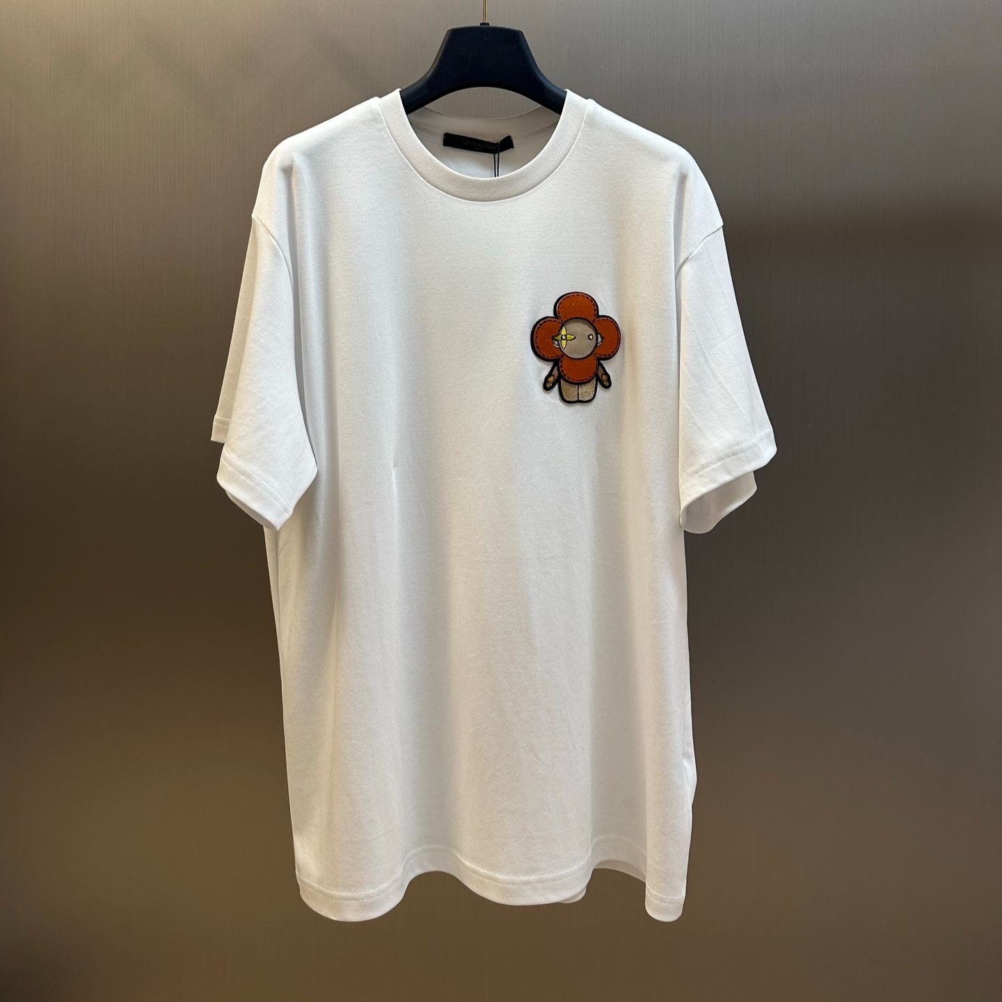 Louis Vuitton VIVIENNE Appliqué T-shirt（1AJHFY）