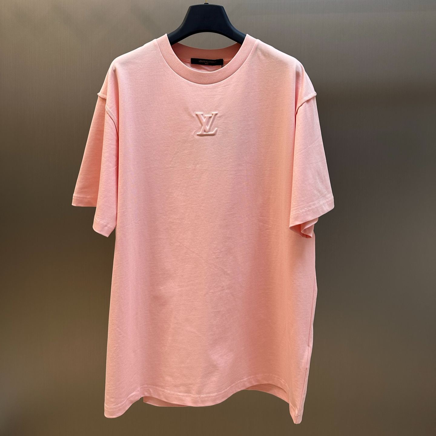 Louis Vuitton Embossed LV T-shirt（1AJAYN）