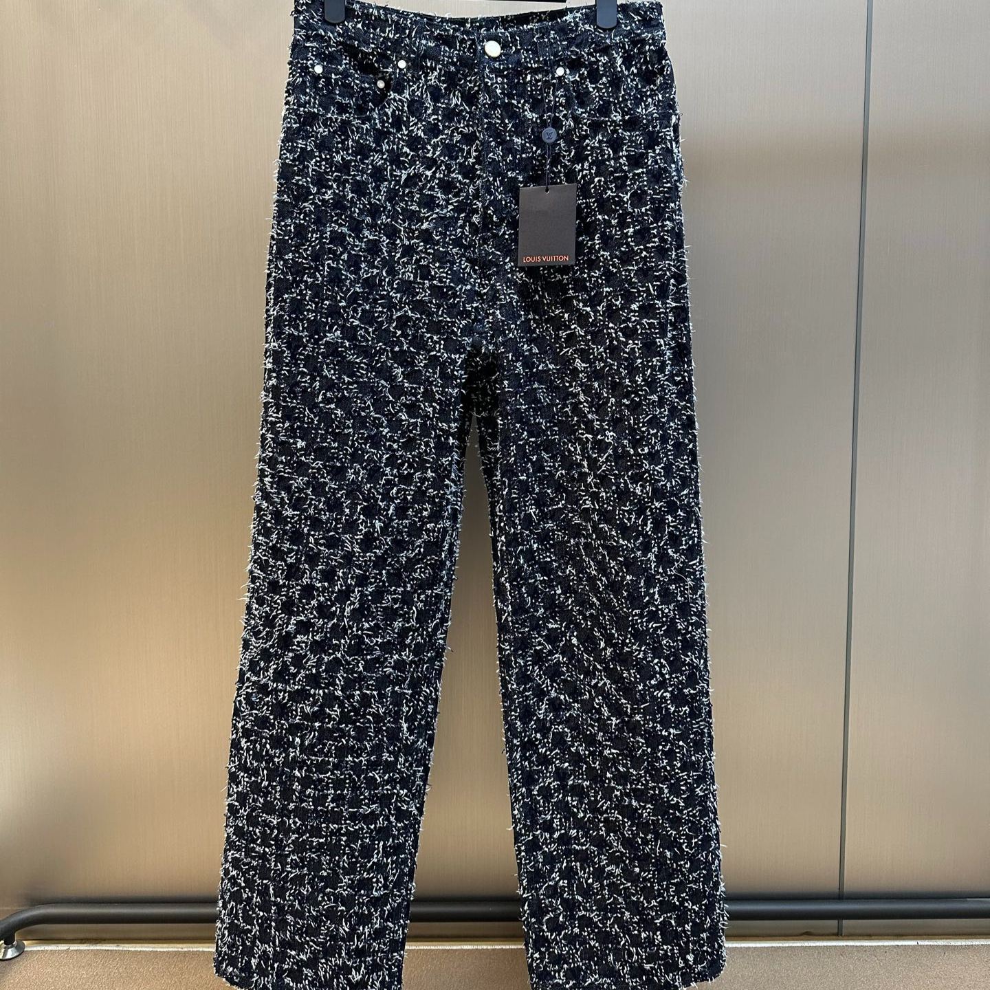 LOUIS VUITTON flocked Monogram skateboard jeans（1AHVD0）