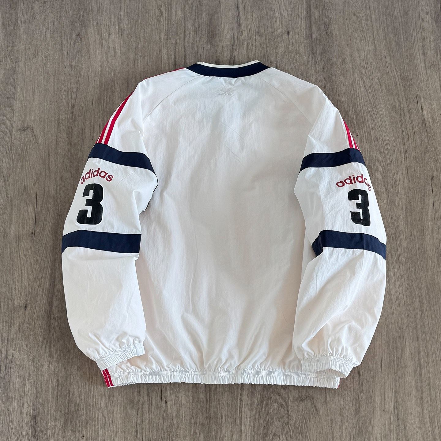 ADIDAS Originals TEAM V-neck pullover  (KC0112）