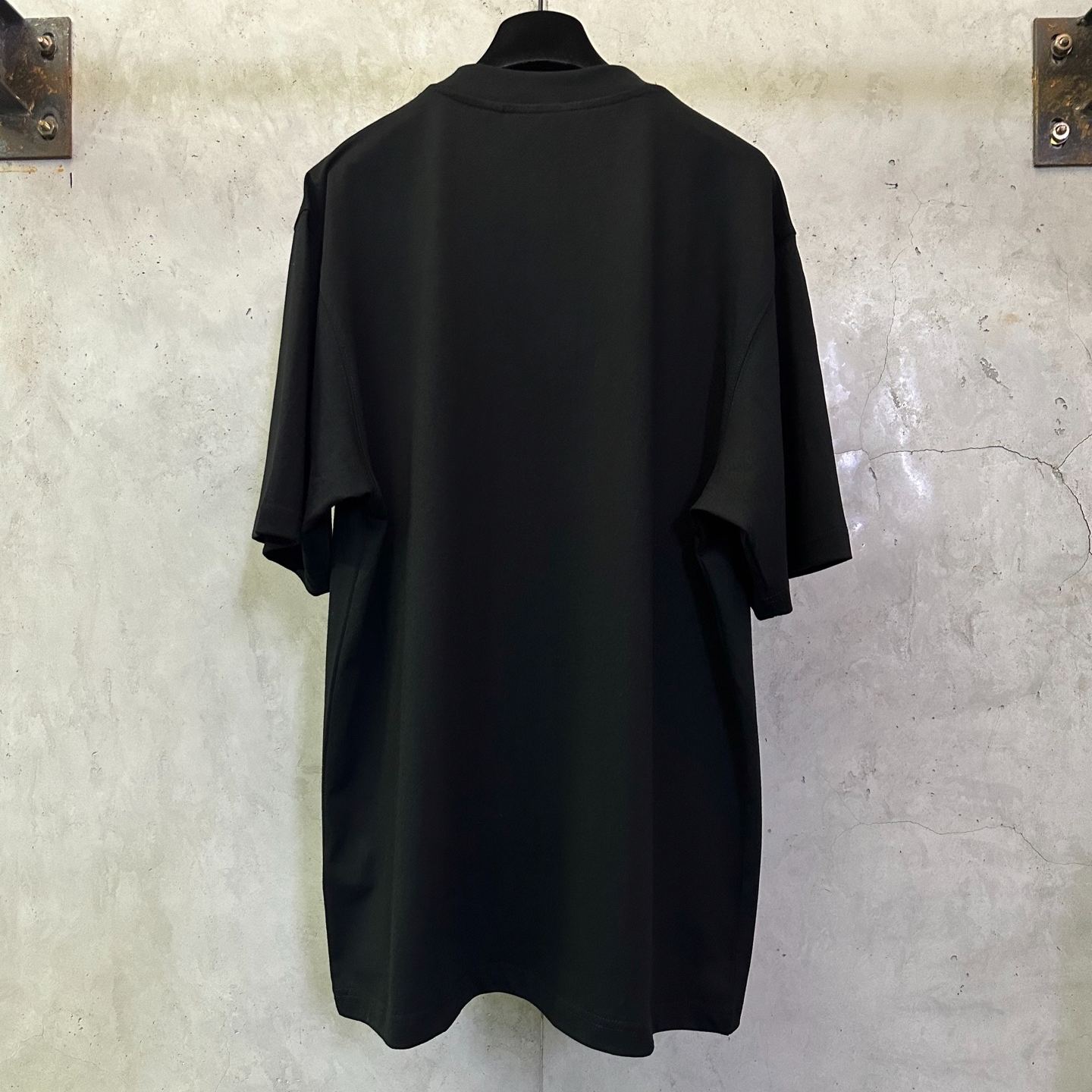 Burberry Gothic Logo Cotton T-Shirt（81160611）