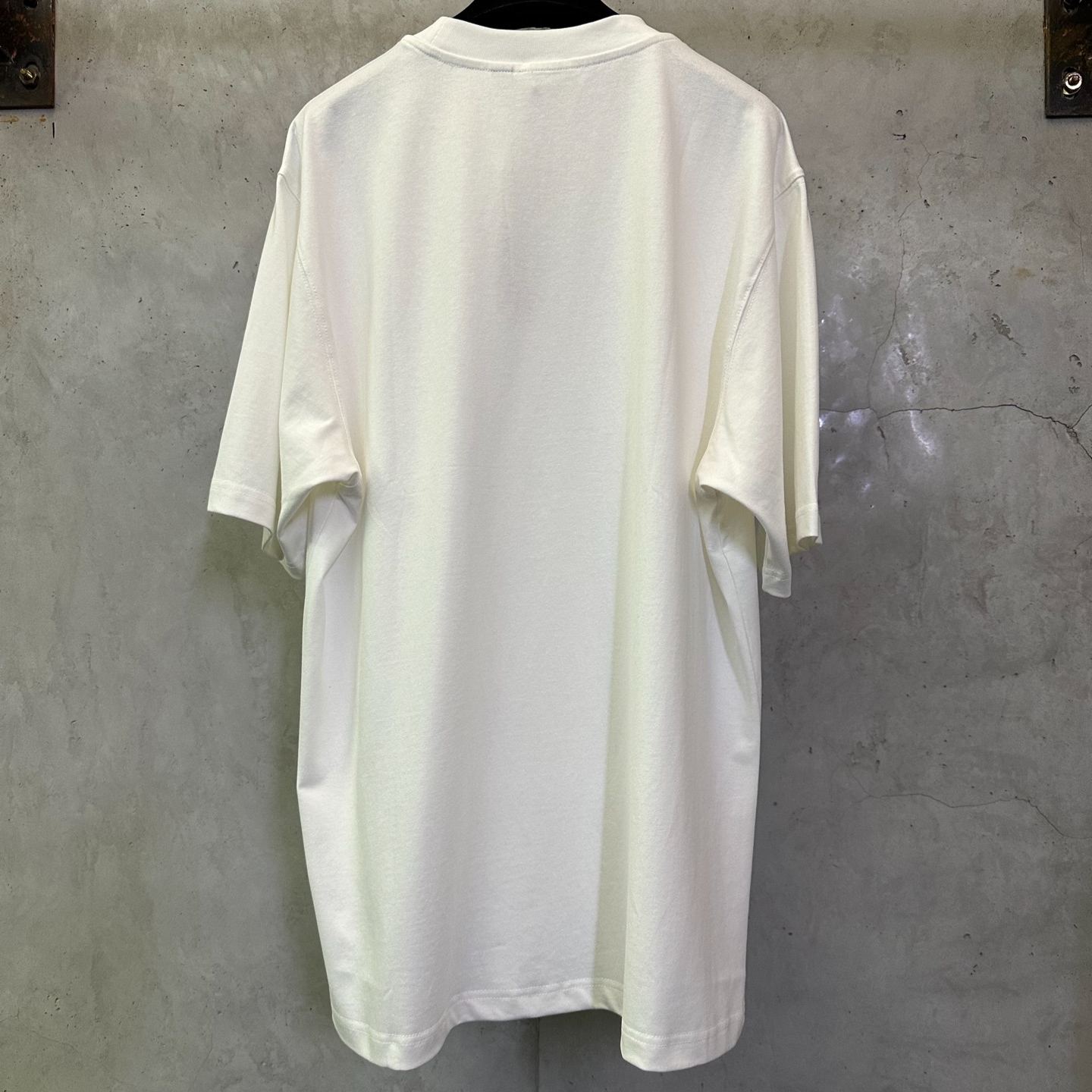 Burberry Gothic Logo Cotton T-Shirt（81160611）