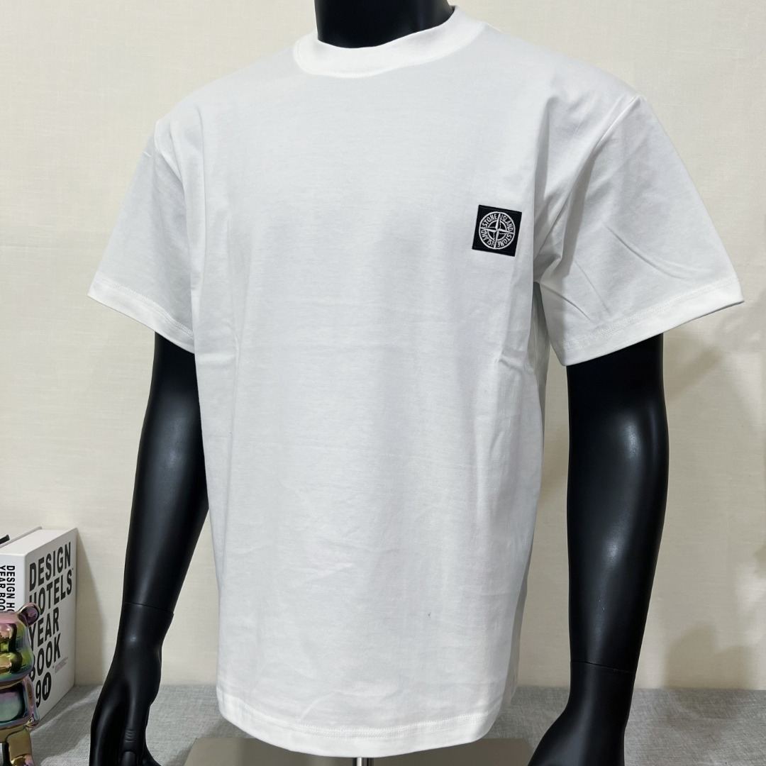 STONE ISLAND Short Sleeve T-Shirt（801524113-A0029）