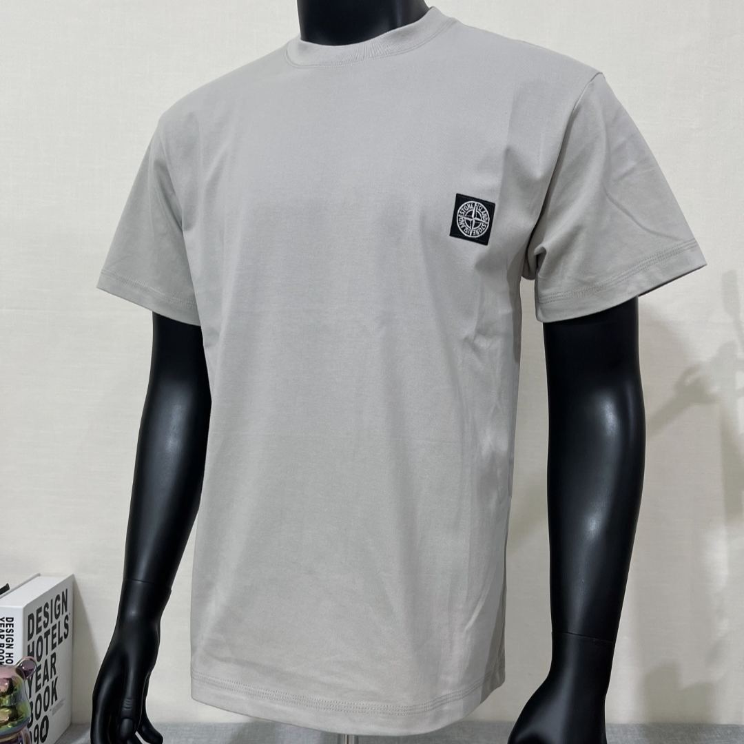 STONE ISLAND Short Sleeve T-Shirt（801524113-A0029）