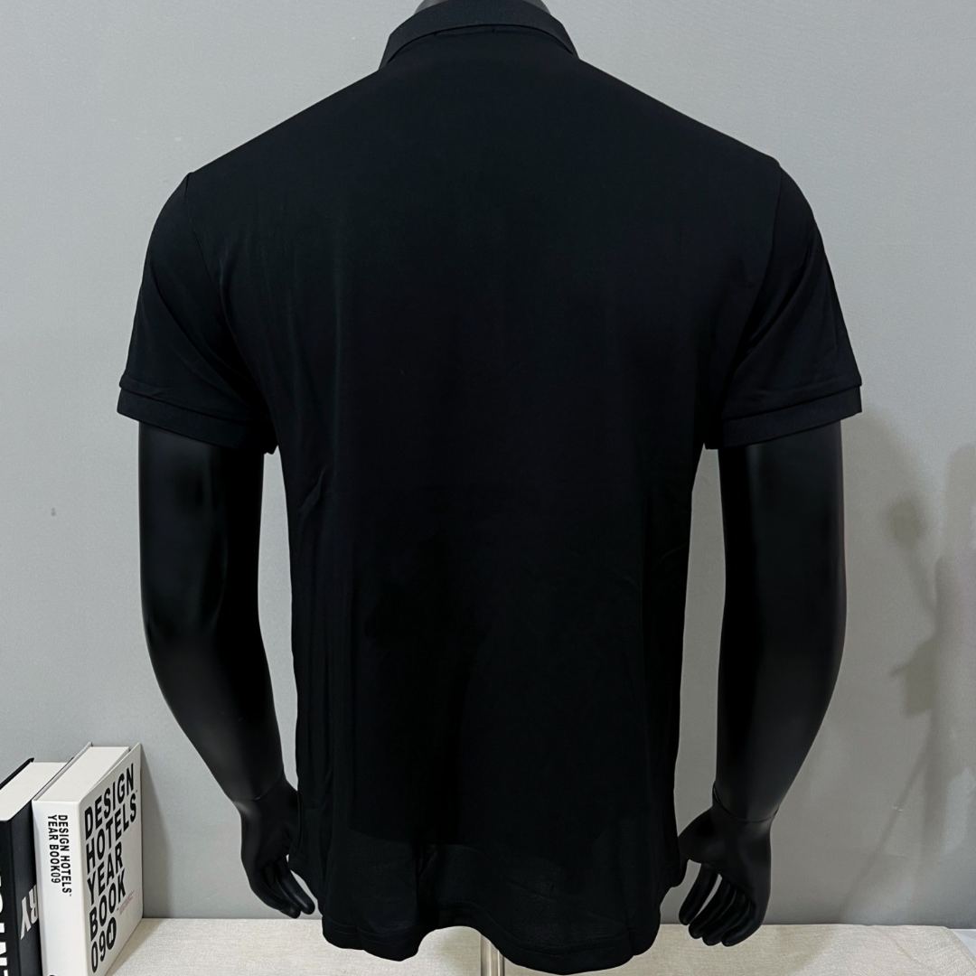 Moncler Black Logo Patch Cotton Piquet Polo Shirt（J20918A00009845569991）