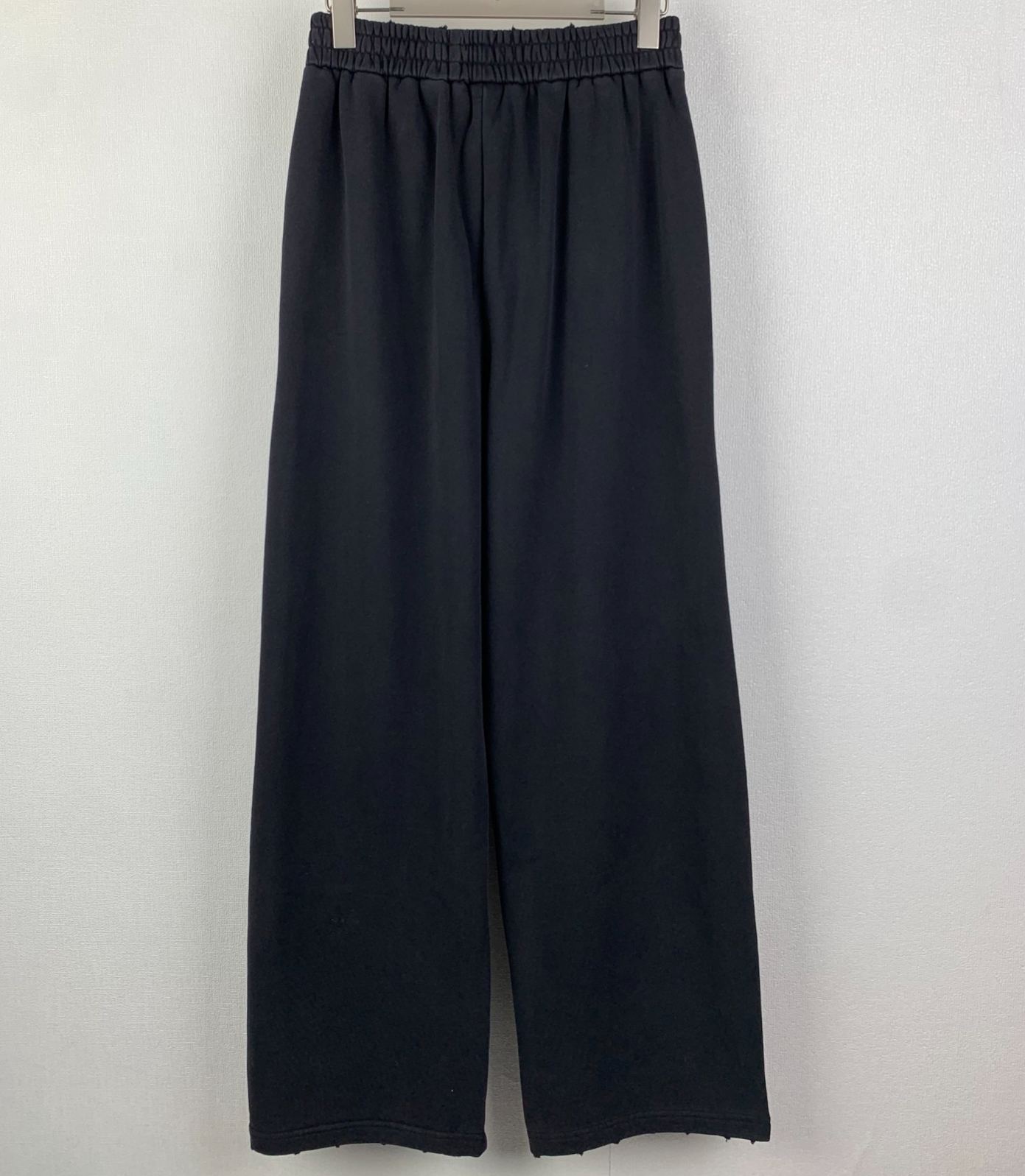 Balenciaga Cursive Baggy Pants for Men in Black/White（846917TTVM86552）