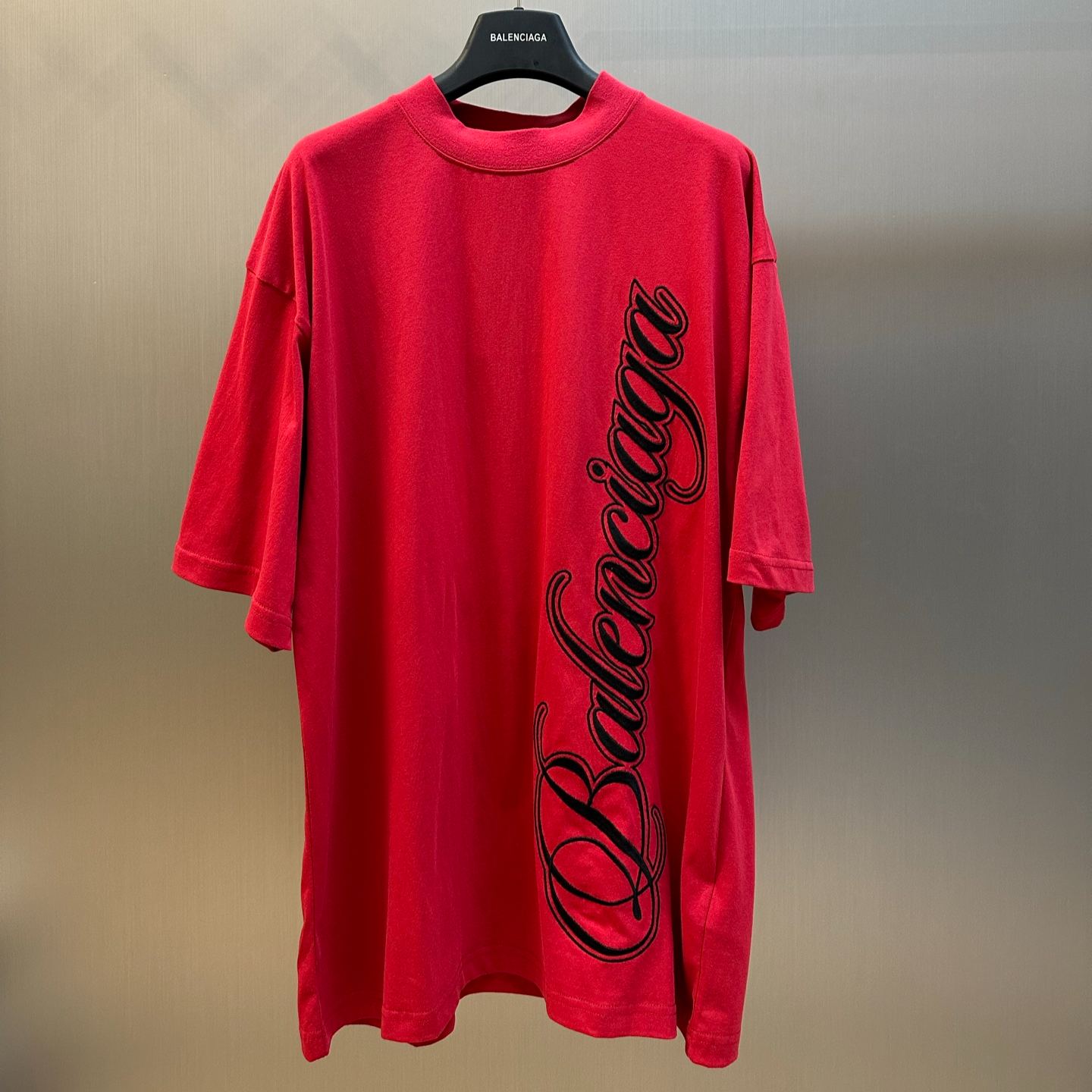 BALENCIAGA Cursive Medium Size T-Shirt（764235TTVM76552）