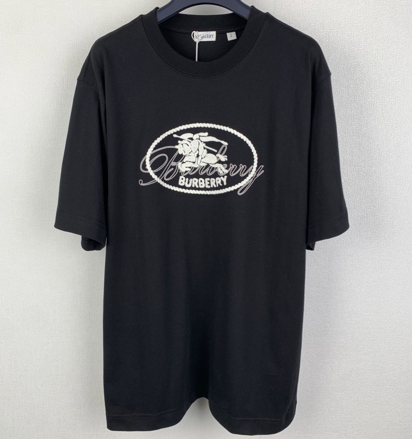 Burberry Knight Stamp Cotton Tee（81234321）
