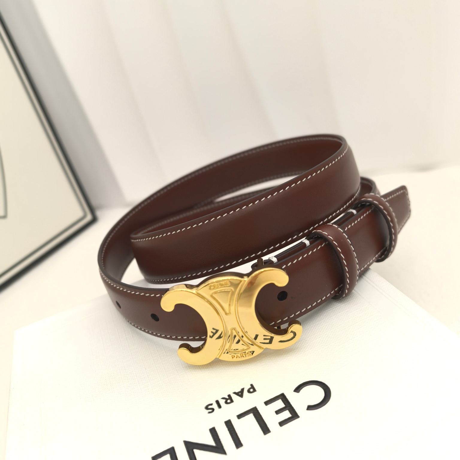 Celine Leather Leather Belts Women's Light Burgundy Width: 2.5cm（45AK93A0128LB）