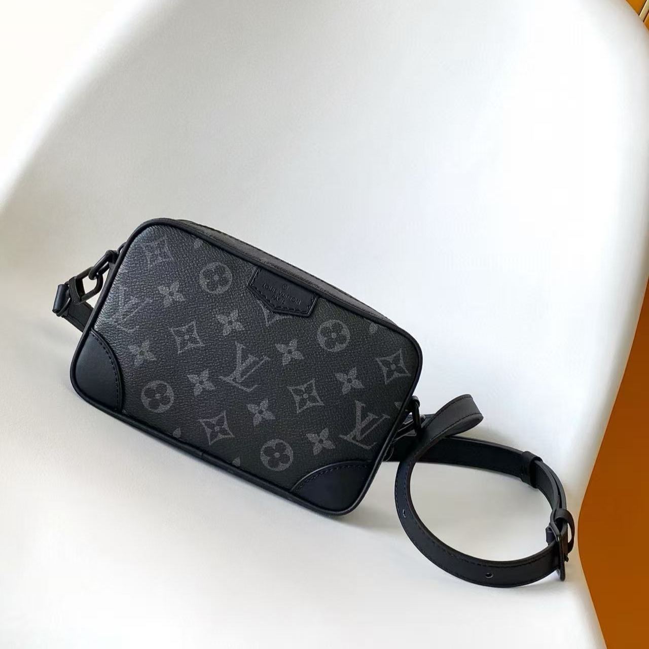 Louis Vuitton Trocadero Wearable Wallet Monogram Eclipse(M14253)