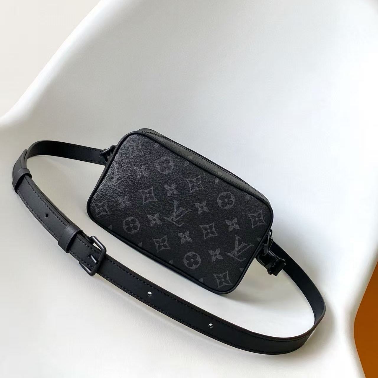 Louis Vuitton Trocadero Wearable Wallet Monogram Eclipse(M14253)