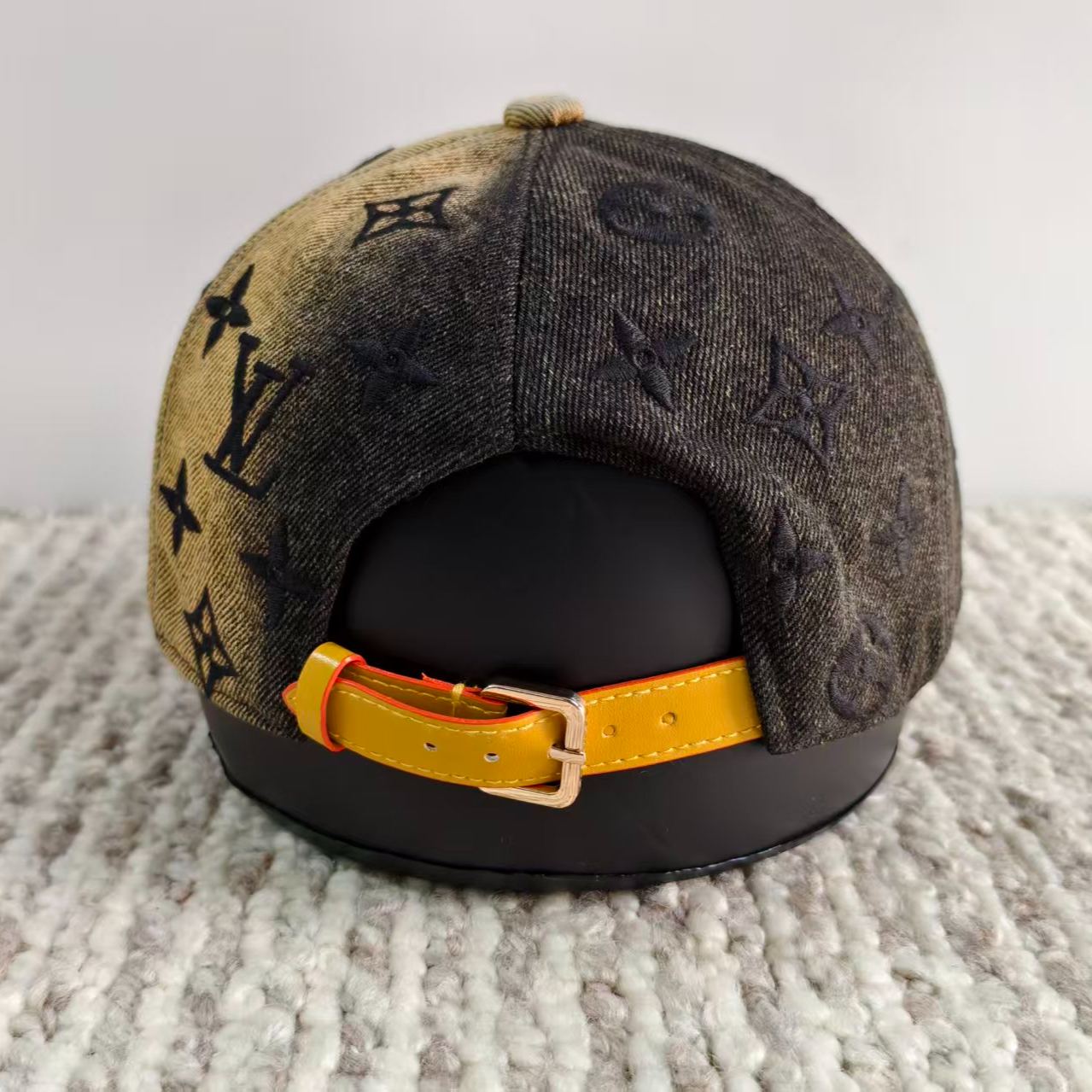 Louis Vuitton MNG Gradient Cap Black（M7263M）