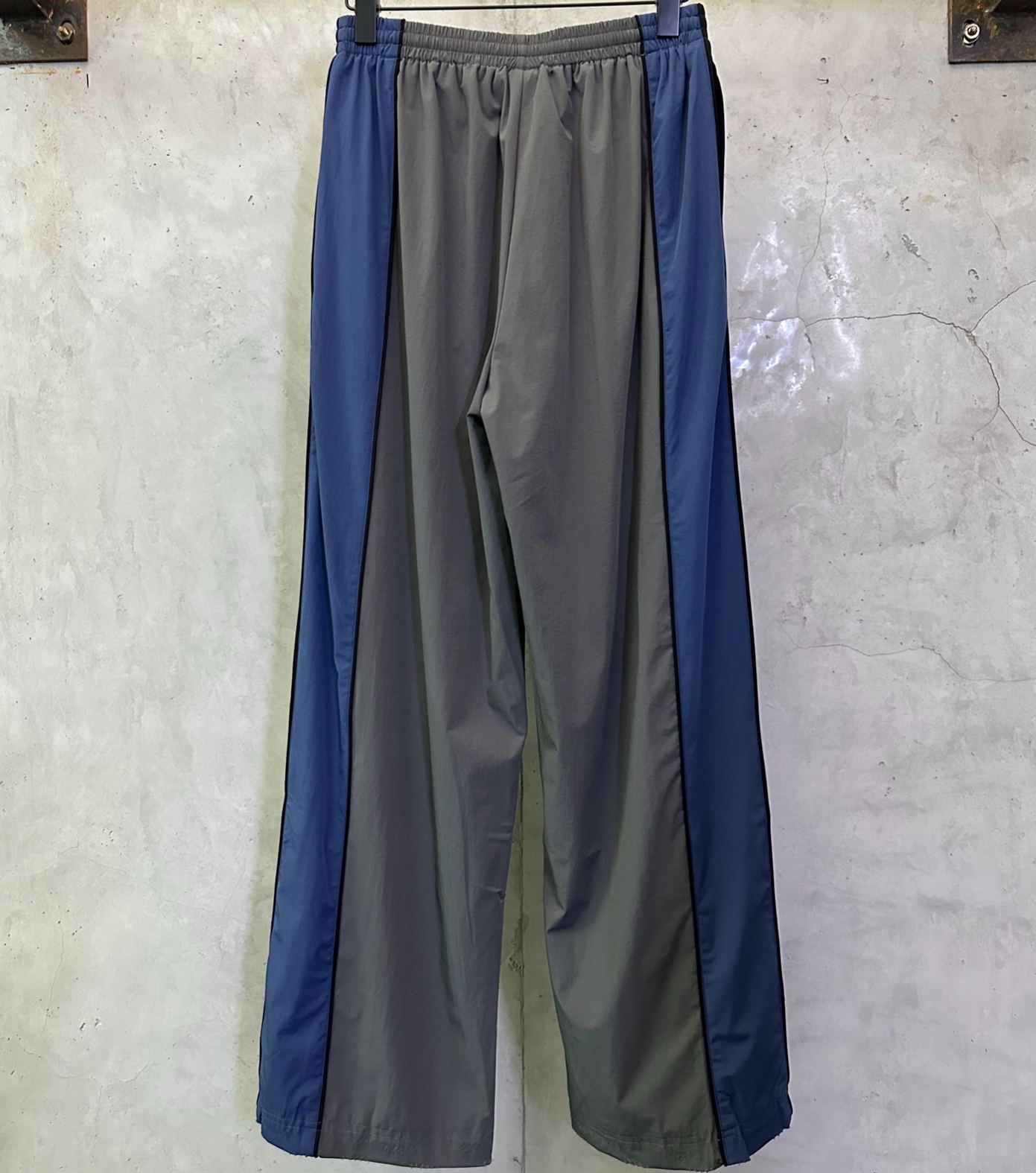 BALENCIAGA Men Training Pants (831393TRO311055）