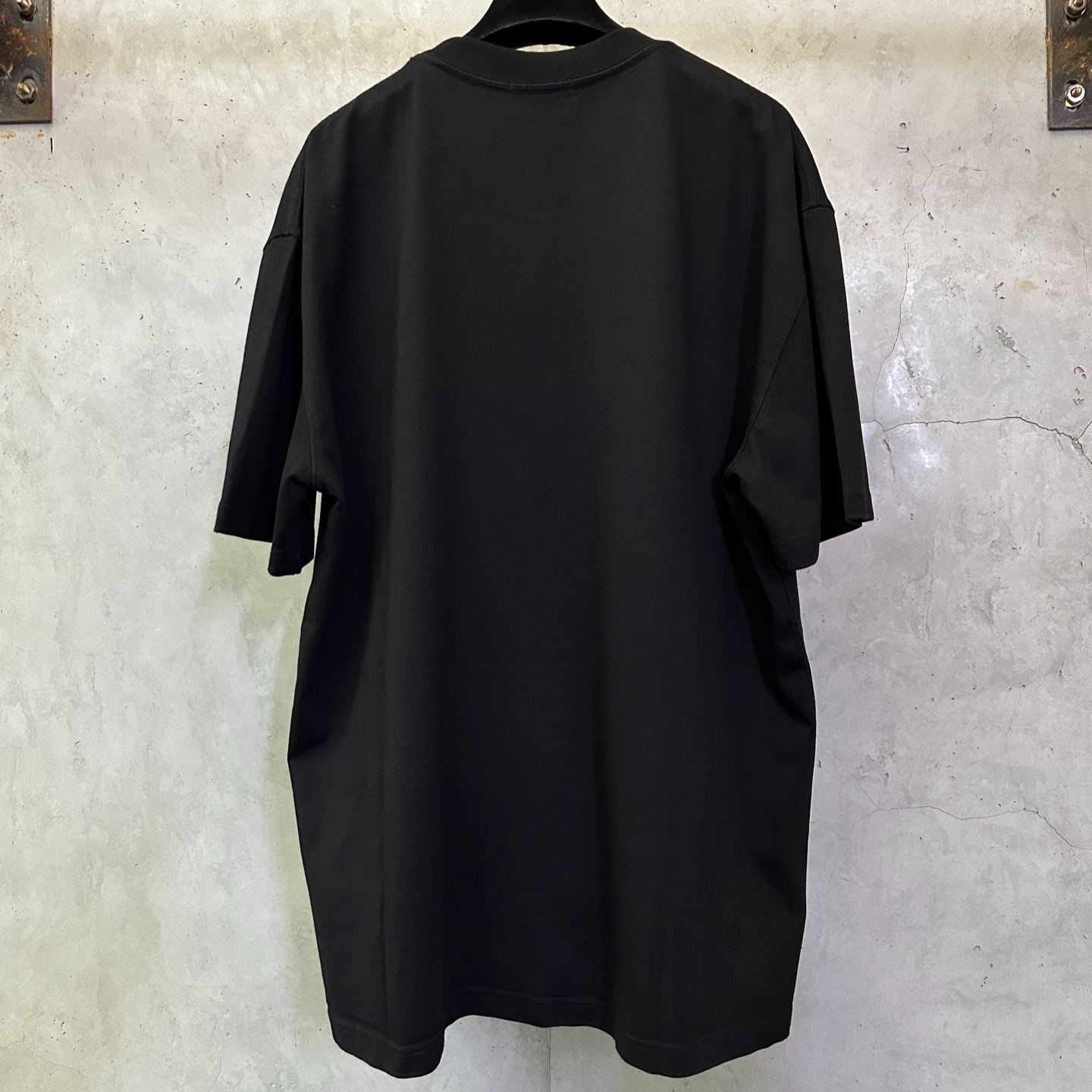 Balenciaga Men's Balenciaga Logo Printing Round Neck Short Sleeve（556150TYK239000）
