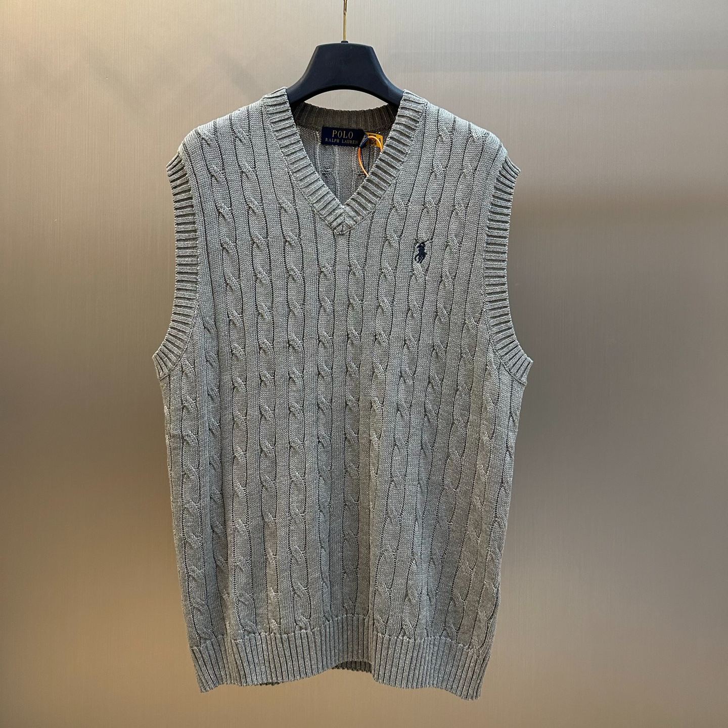 Polo Ralph Lauren Men's Cable Knit Sweater Vest（MNPOSWE1CM20079-100）